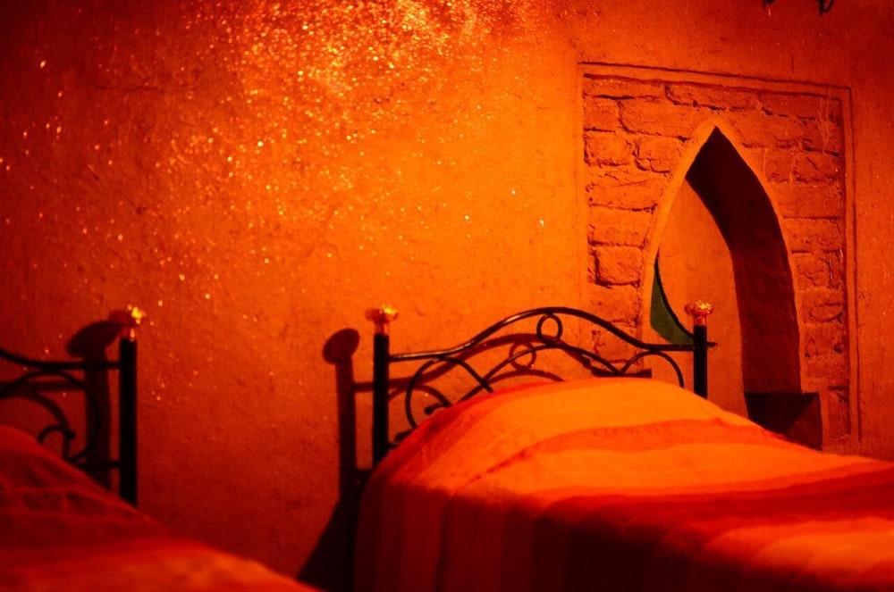Auberge Hôtel Porte De Sahara Ouzina