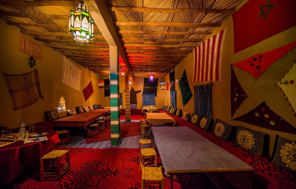 Auberge Hôtel Porte De Sahara Ouzina