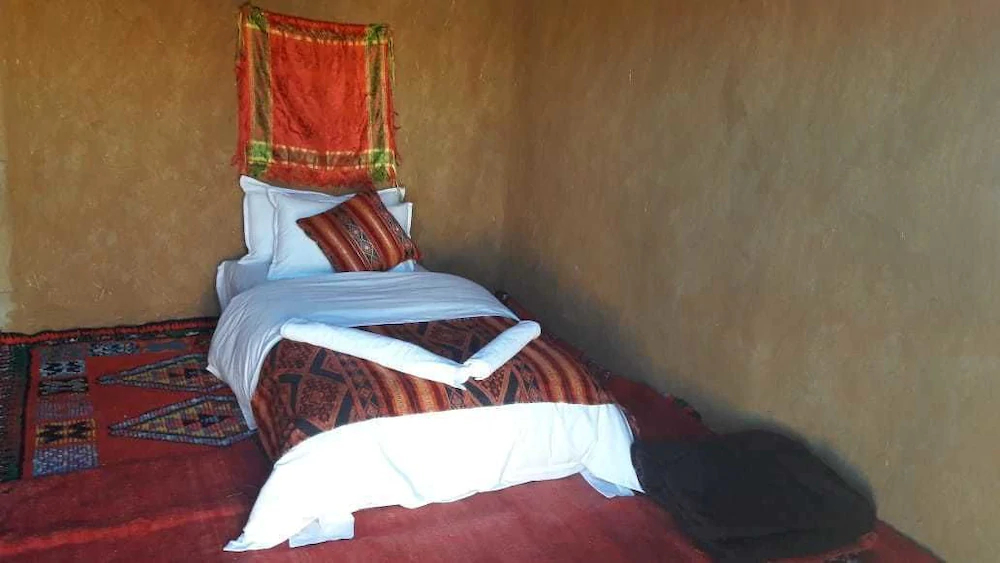 Sahara Camp & Camel Trek