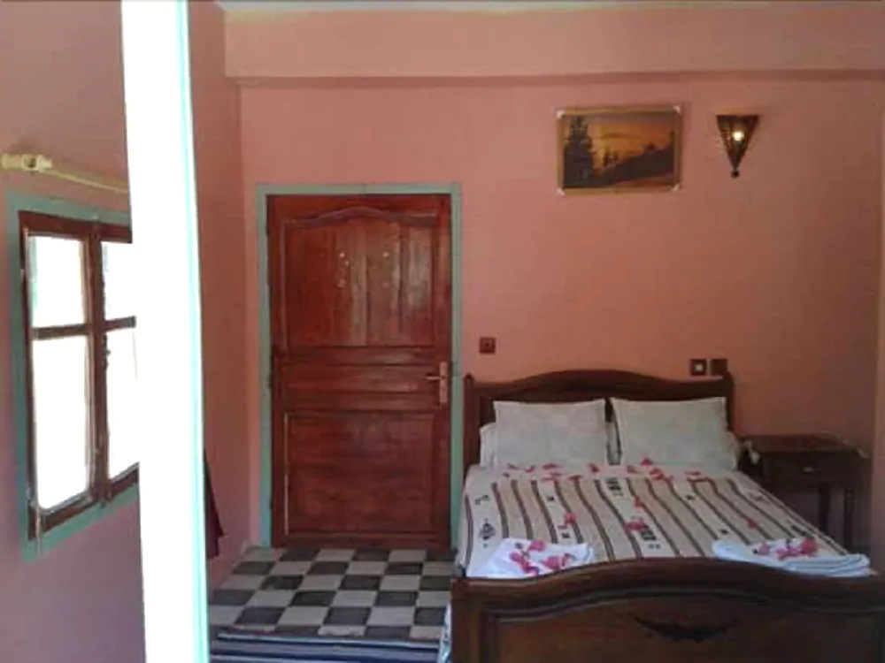 Auberge Le Lac Garden of Eden