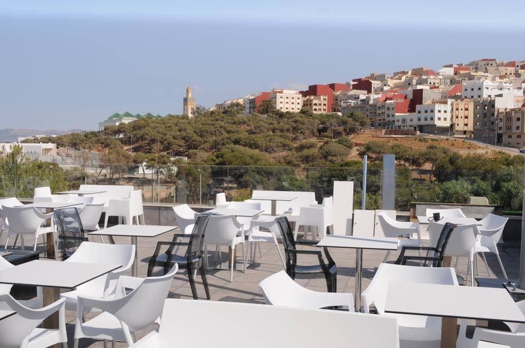 Mira Palace Hotel