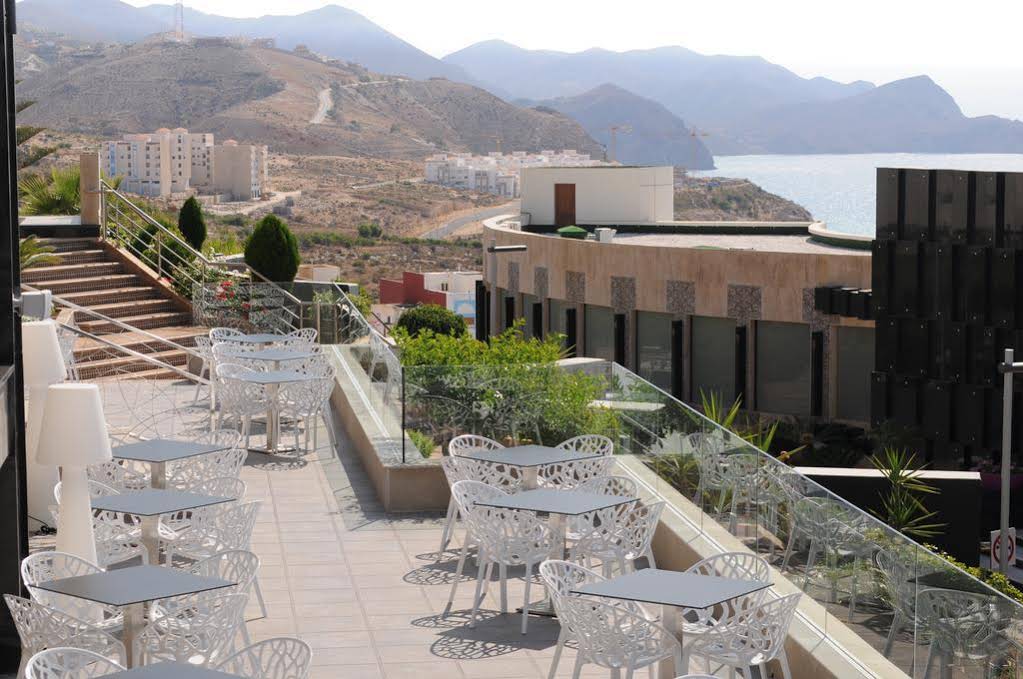 Mira Palace Hotel