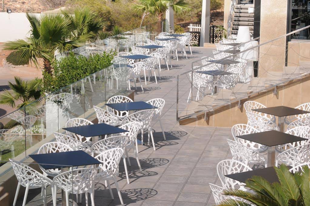 Mira Palace Hotel