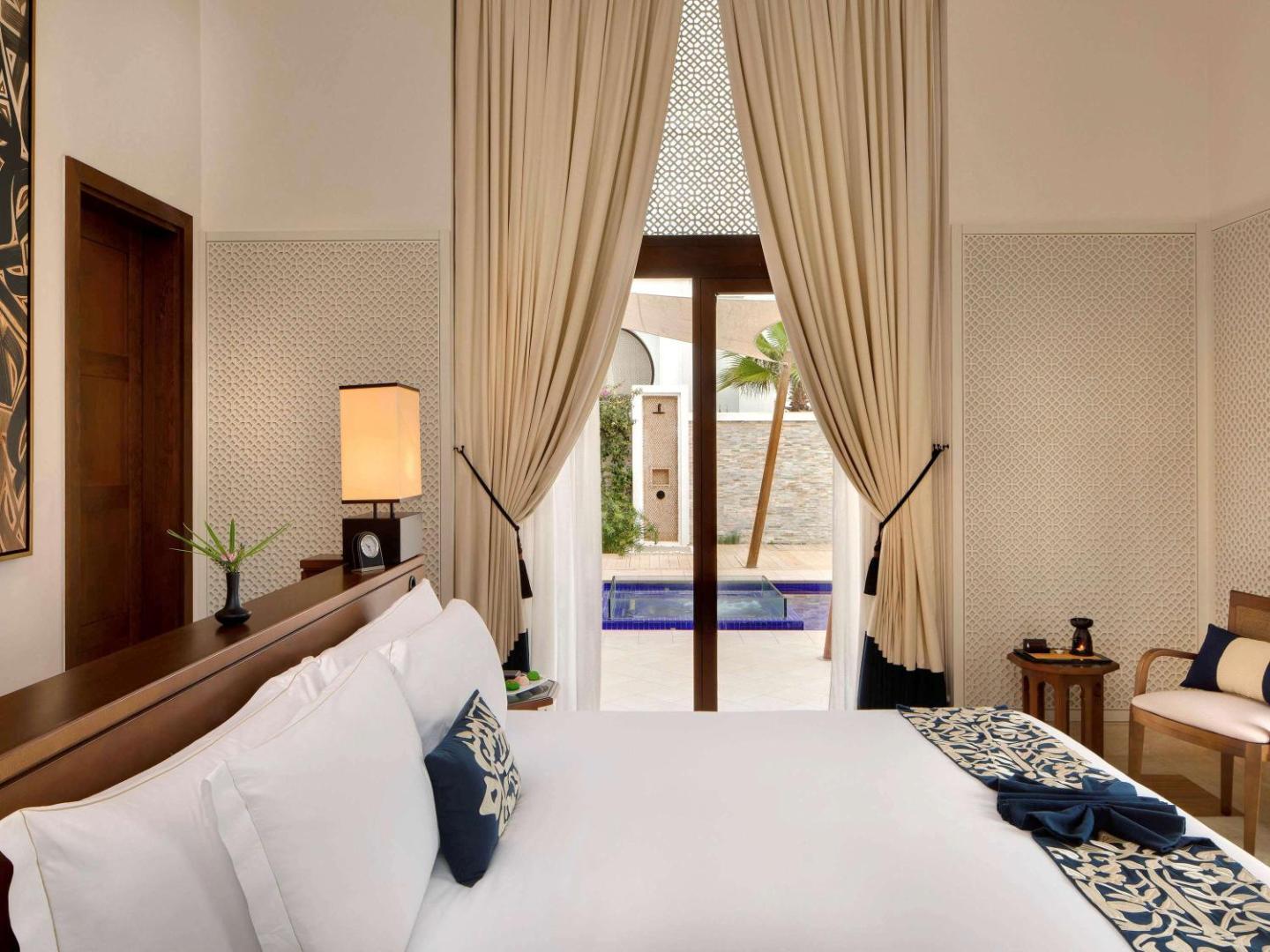 Banyan Tree Tamouda Bay
