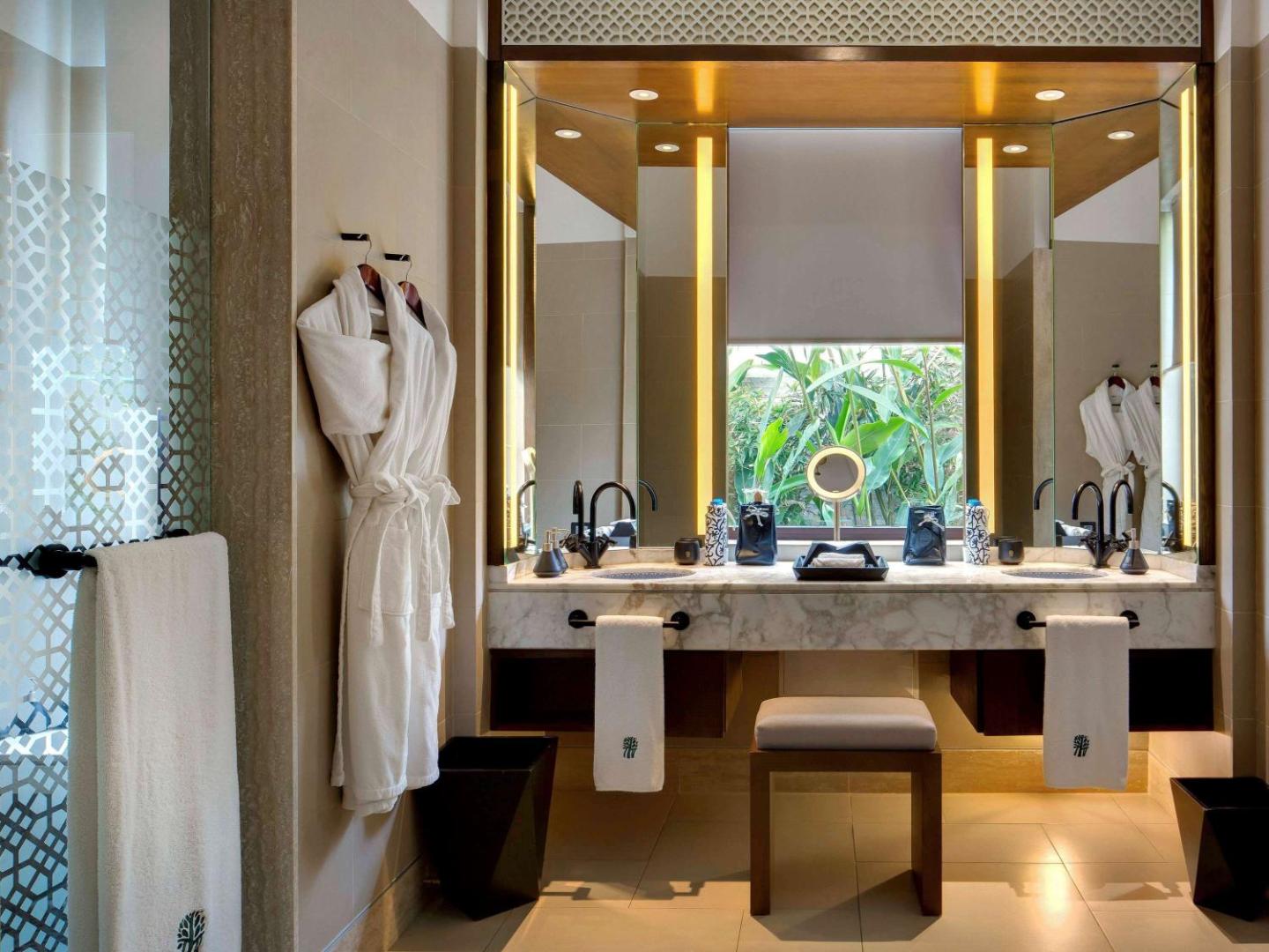 Banyan Tree Tamouda Bay