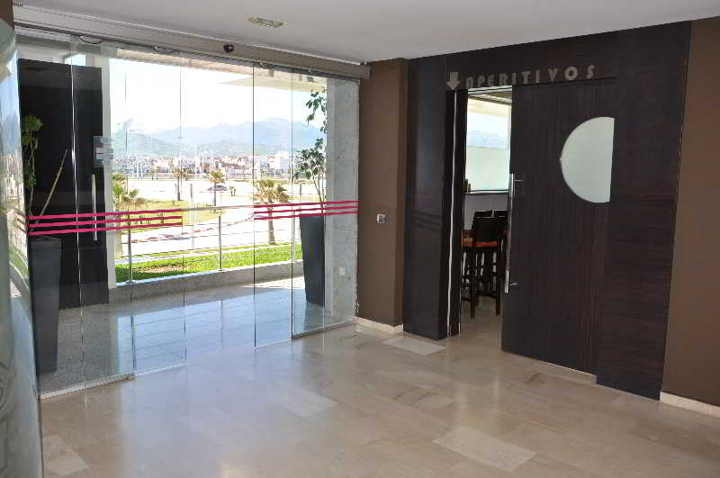 Suites Hotel Omeya
