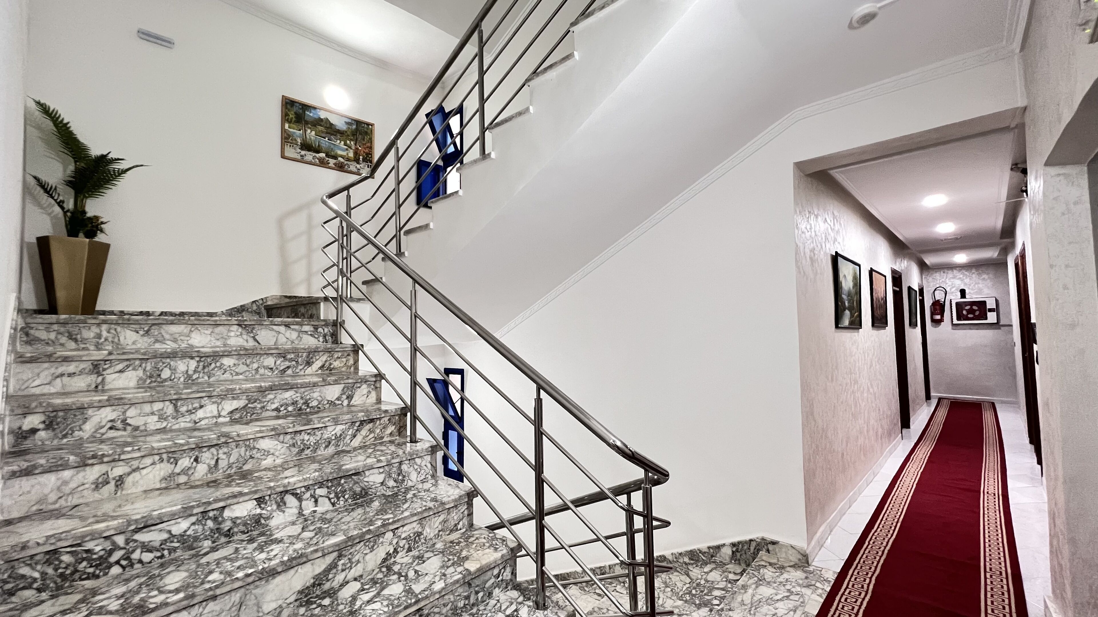 Hotel Annakhil