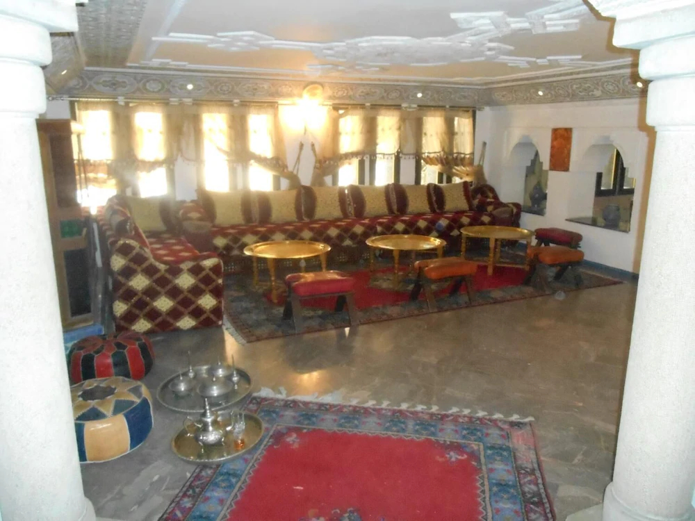 Hotel Babel