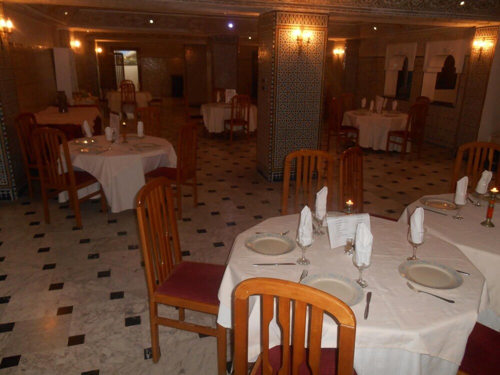 Hotel Babel