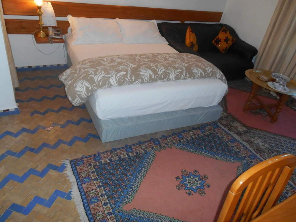 Hotel Babel