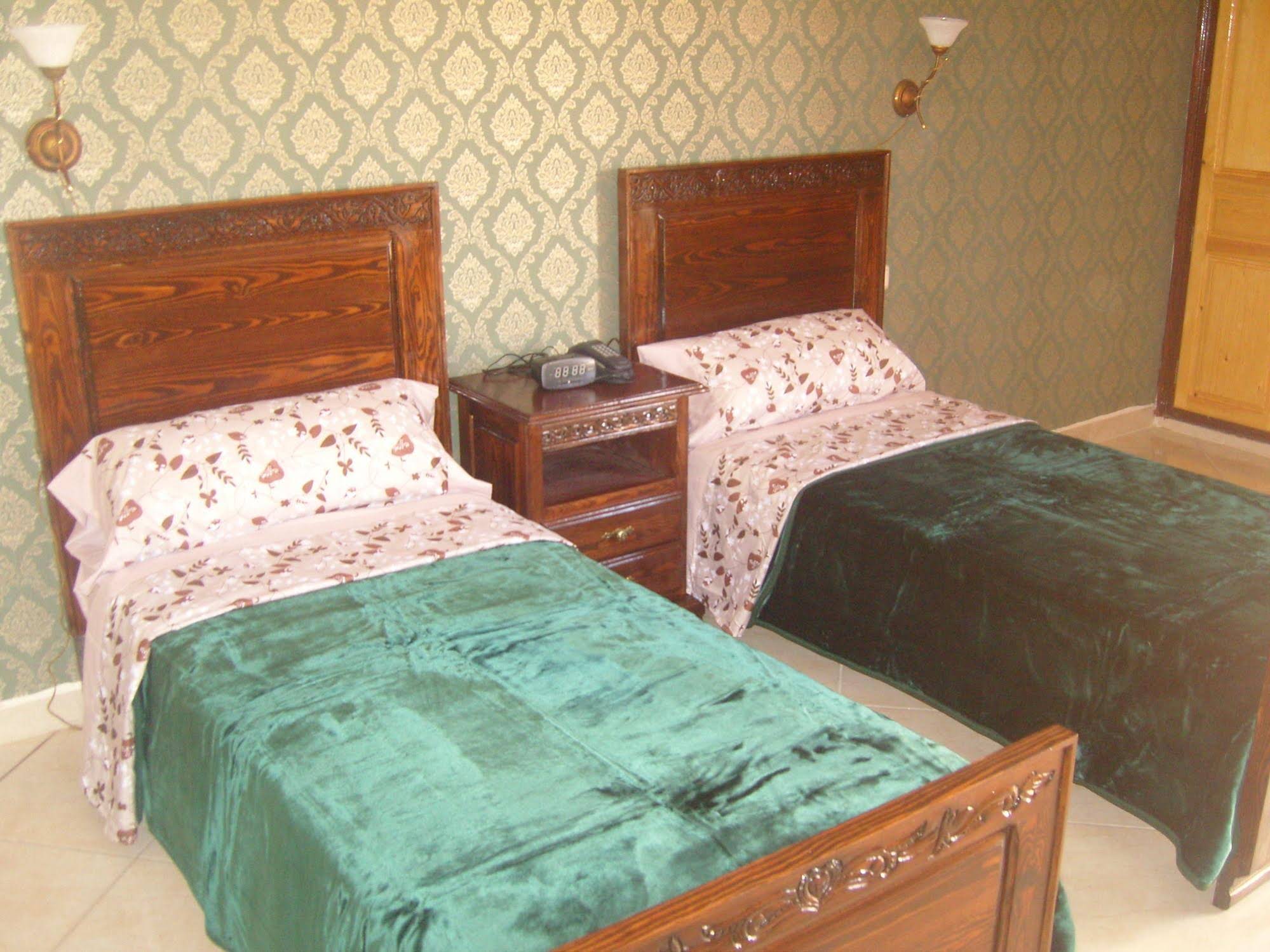 Riad Firdaous Achark