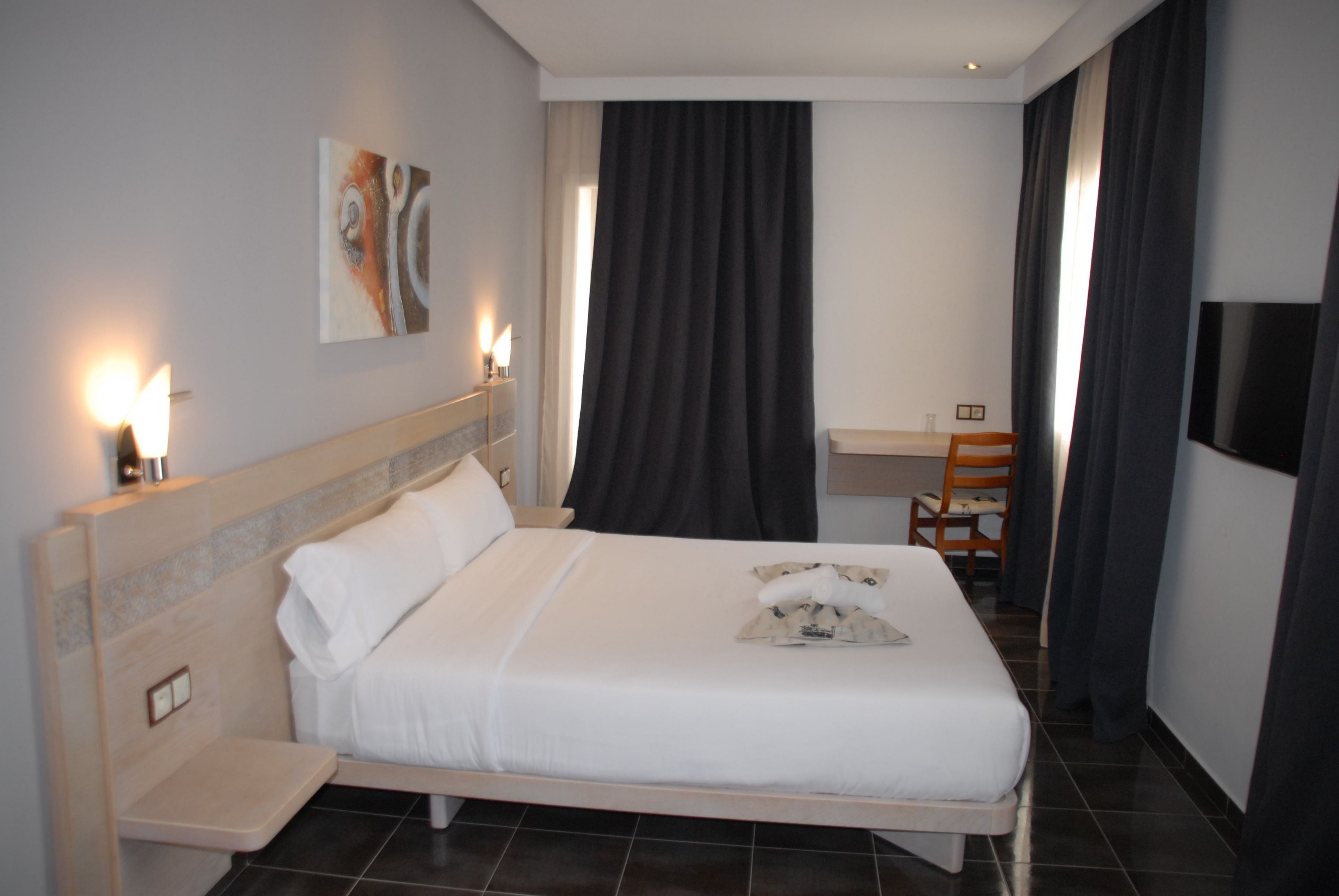 Hotel A44