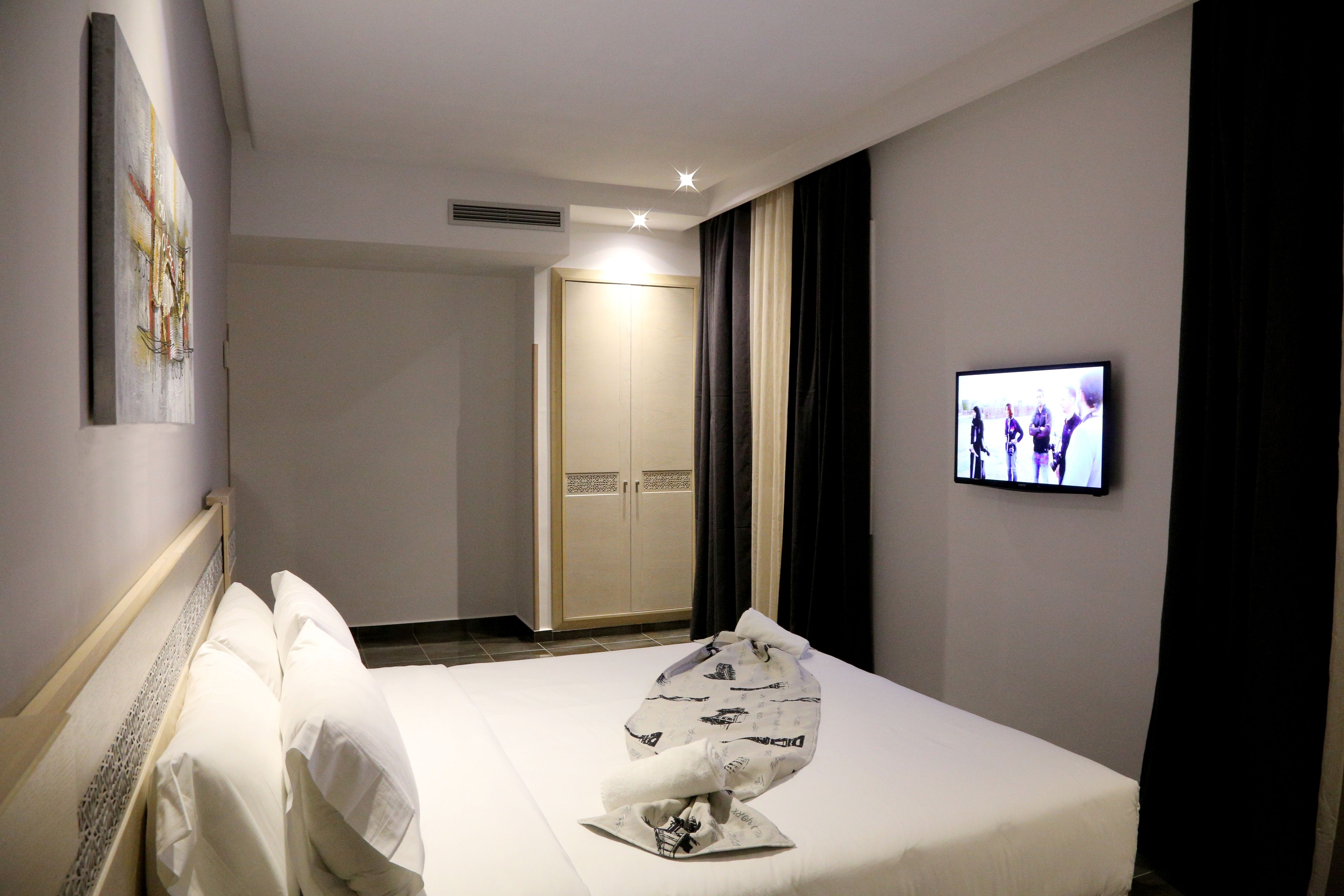 Hotel A44