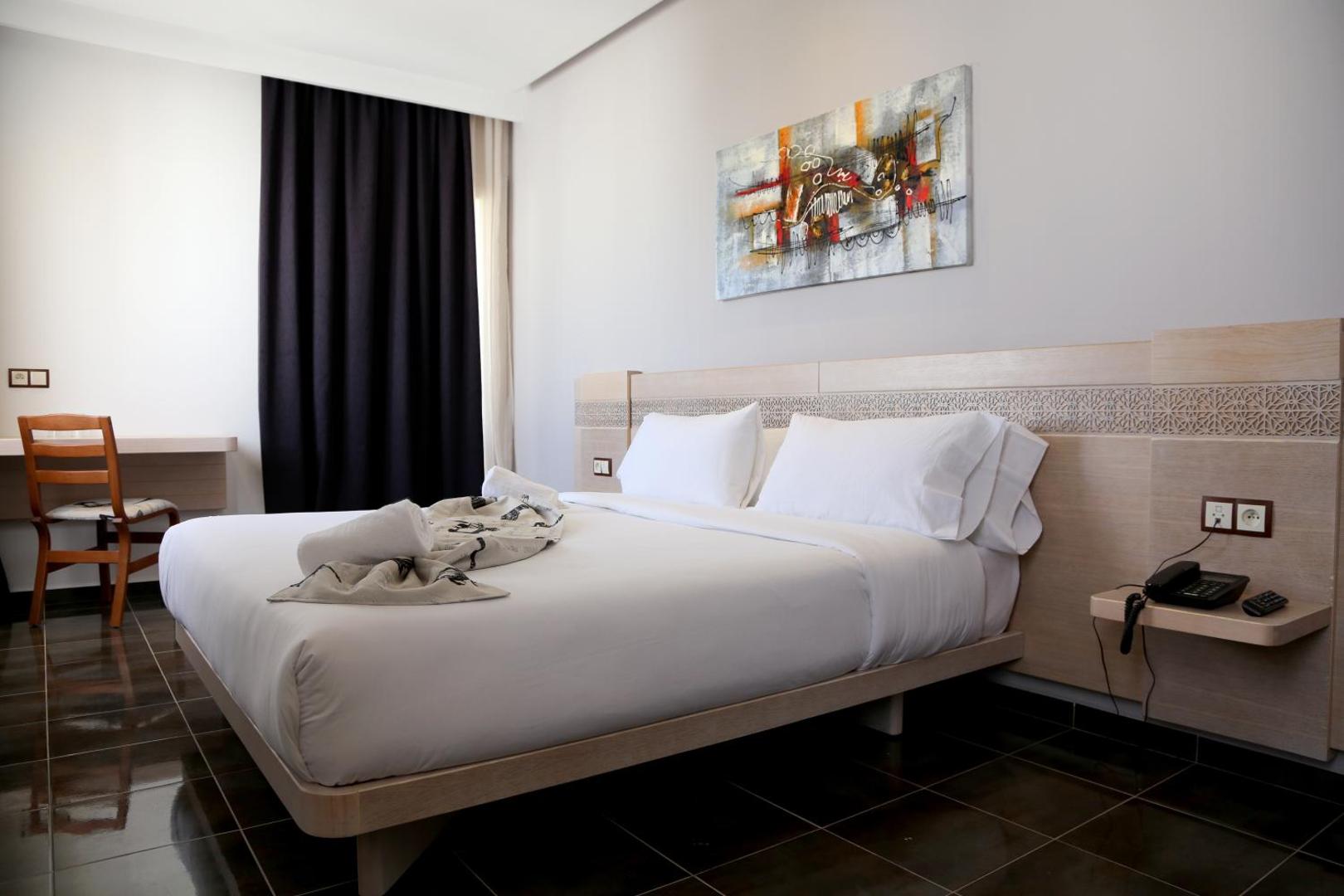 Hotel A44