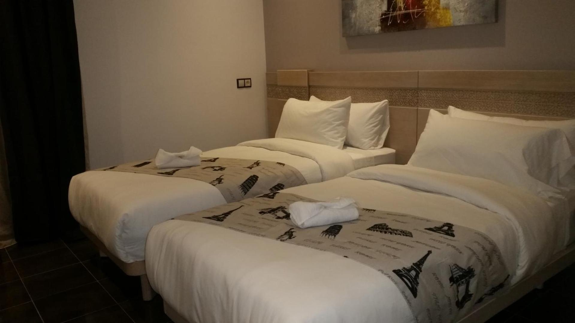 Hotel A44