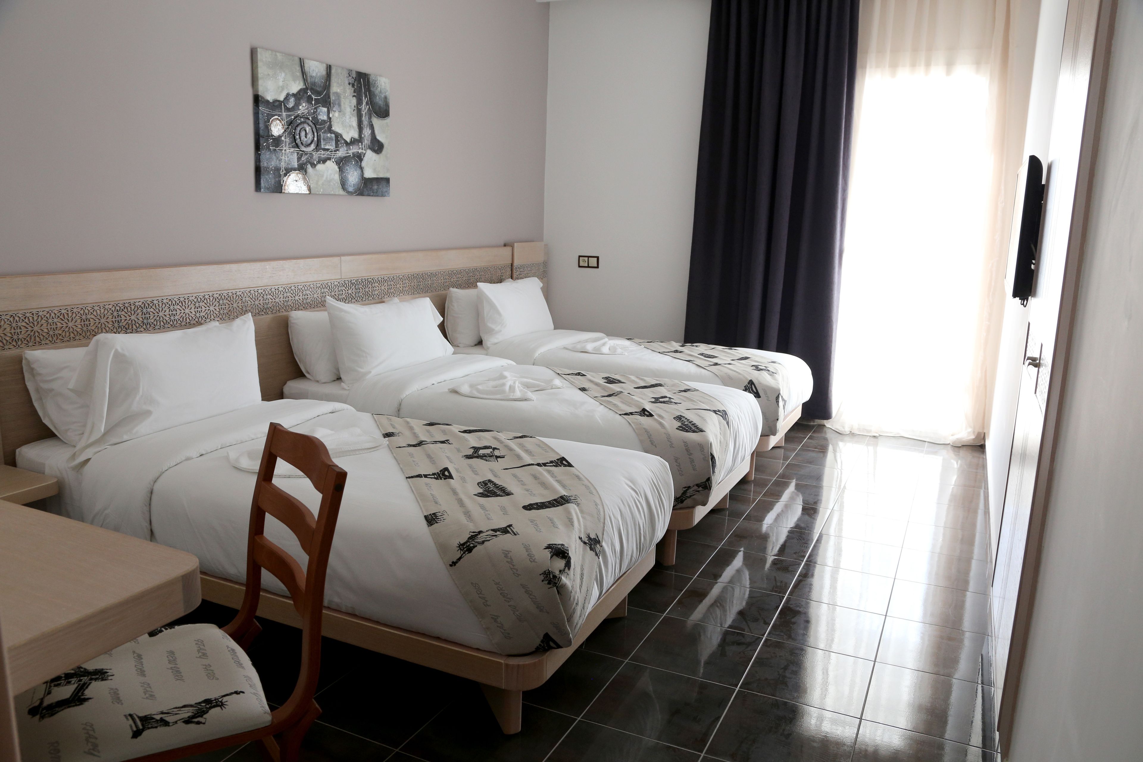 Hotel A44