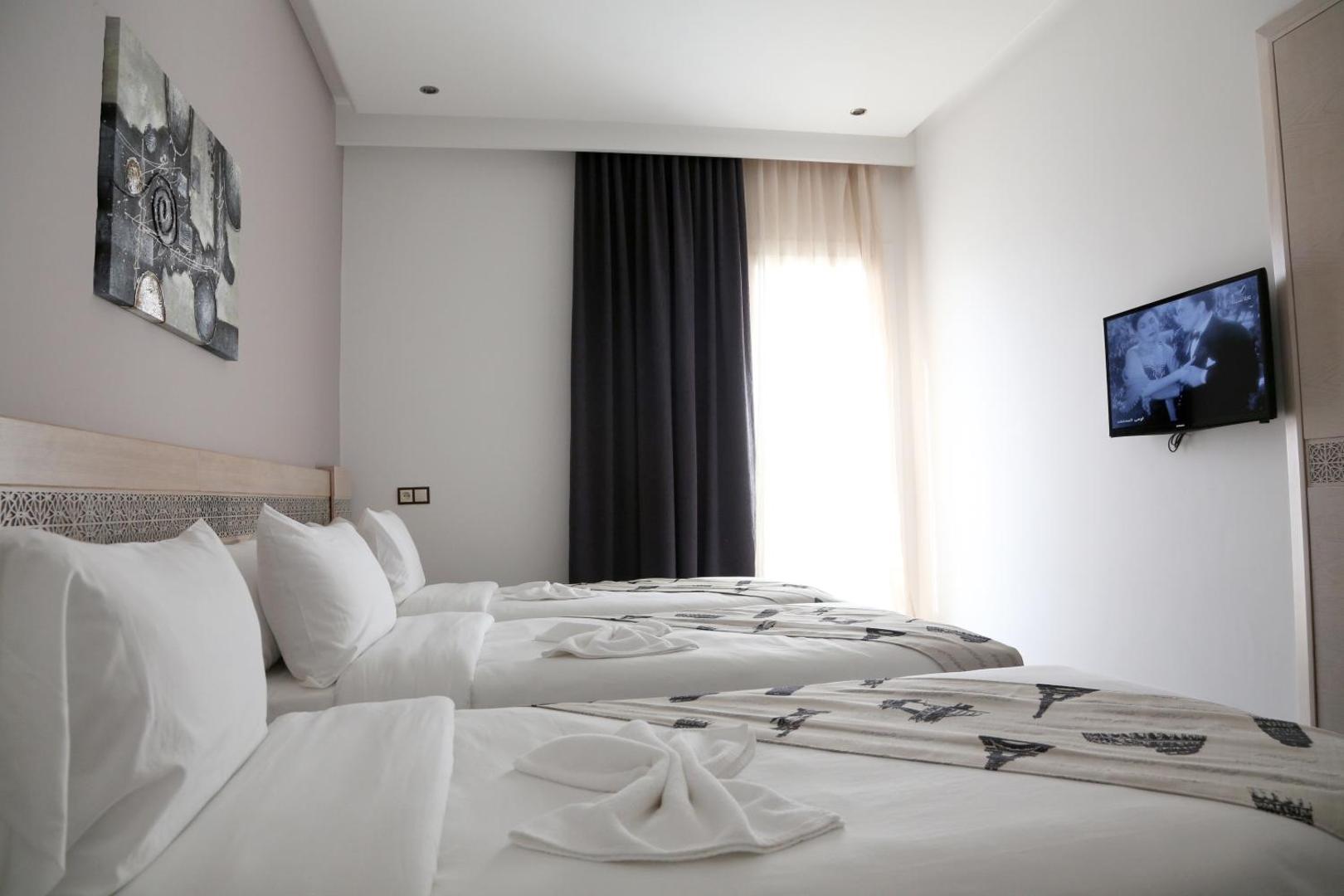 Hotel A44