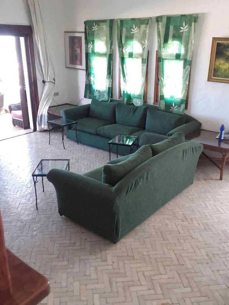 Villa Mbr