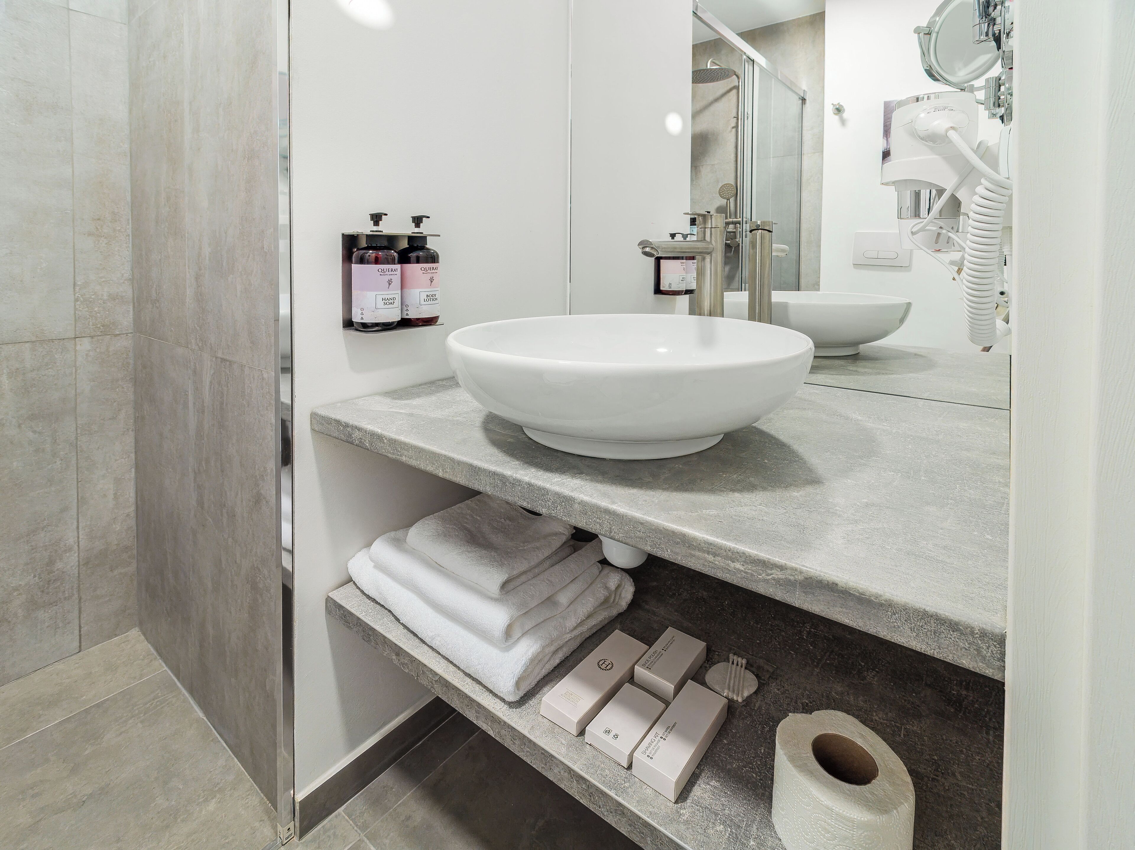 TA Collection Hotel