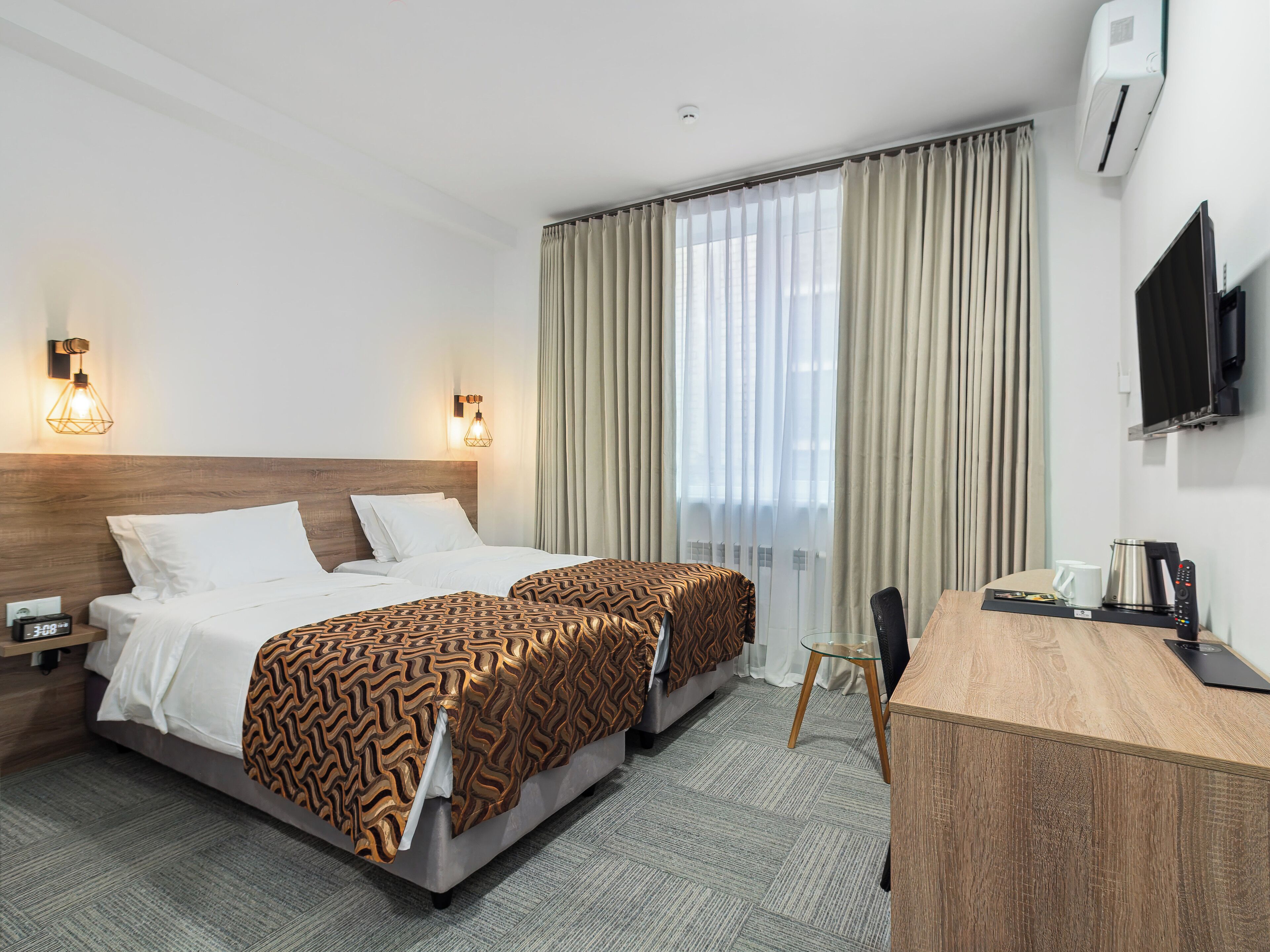 TA Collection Hotel