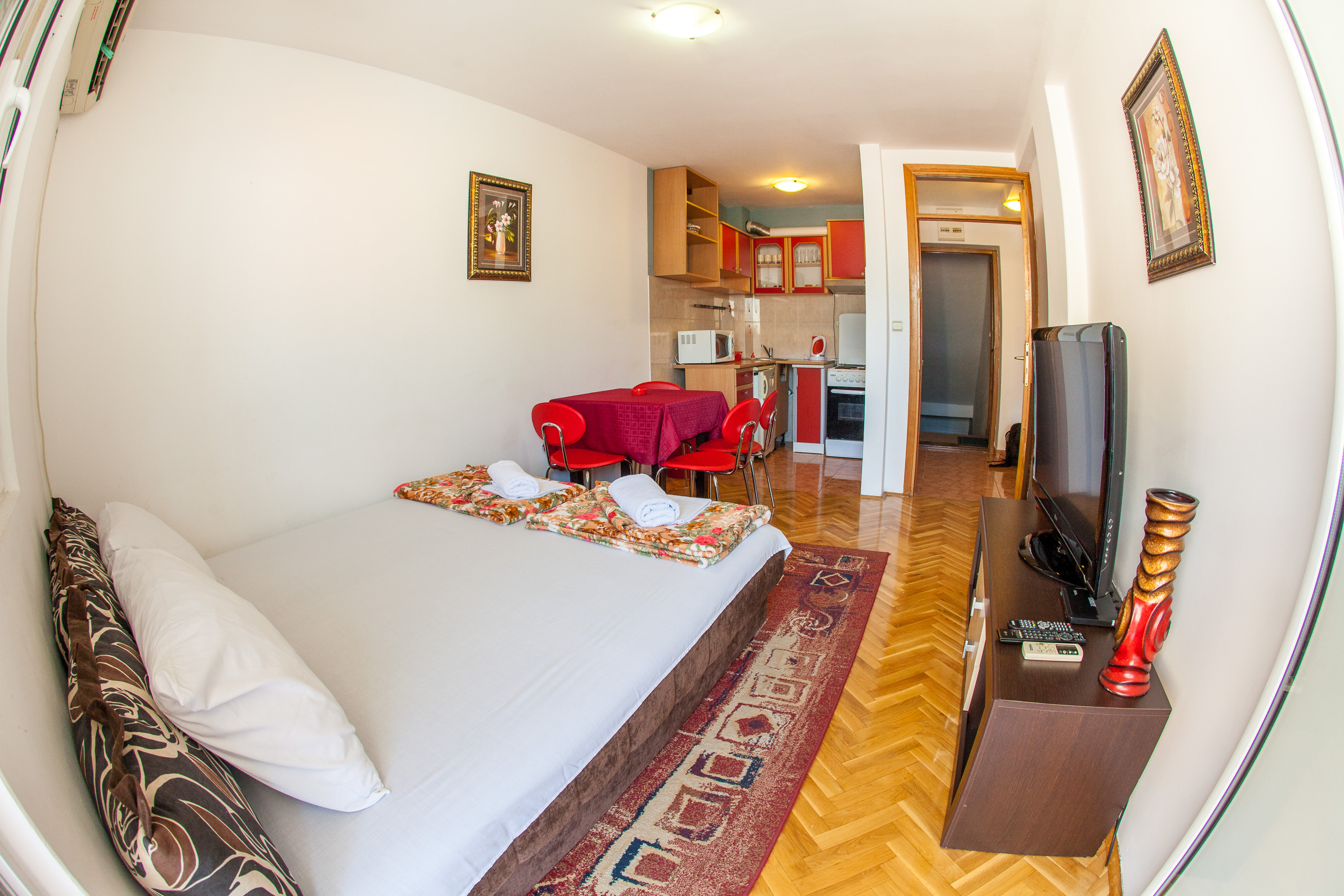 City Apartments Gosposhtina