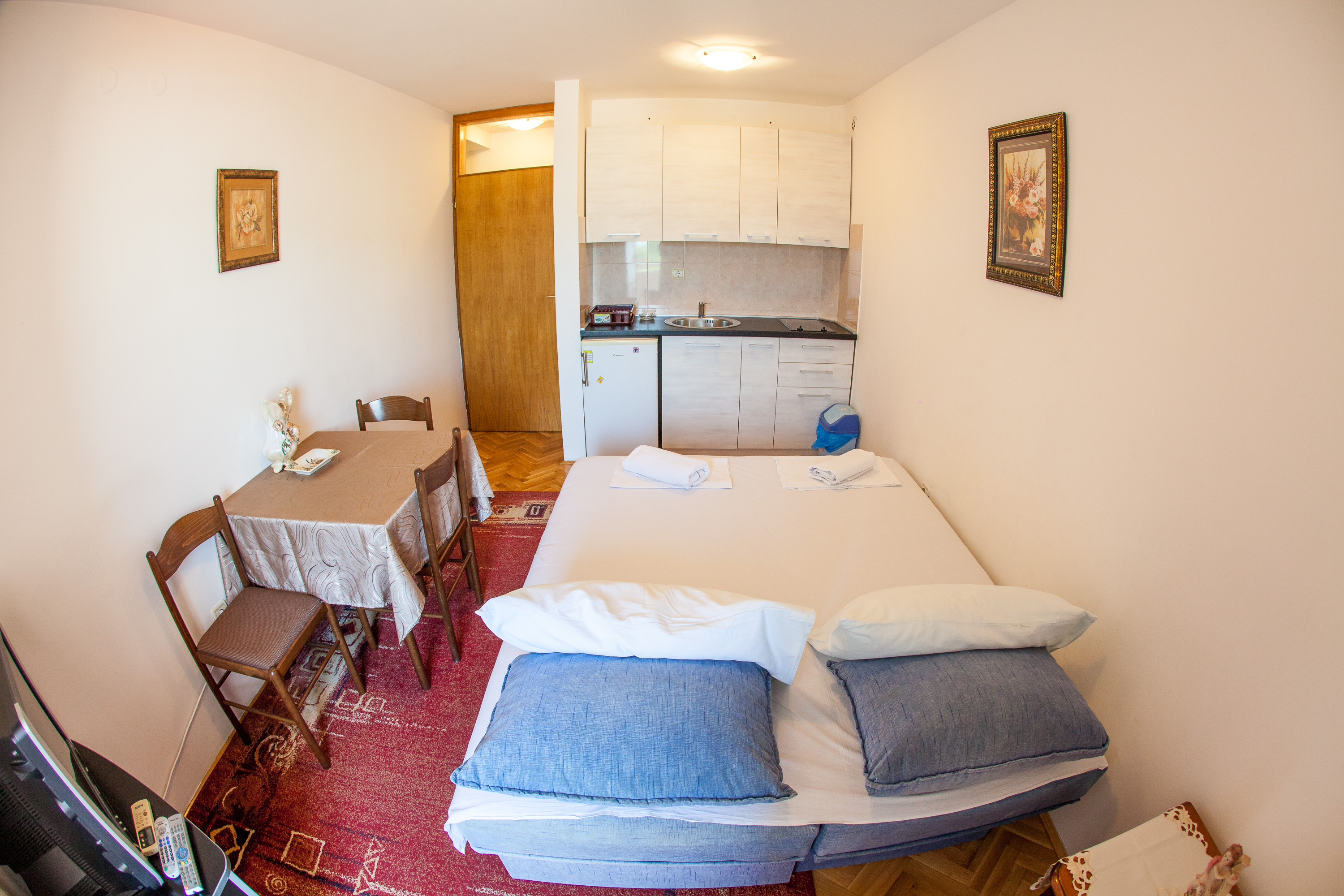City Apartments Gosposhtina