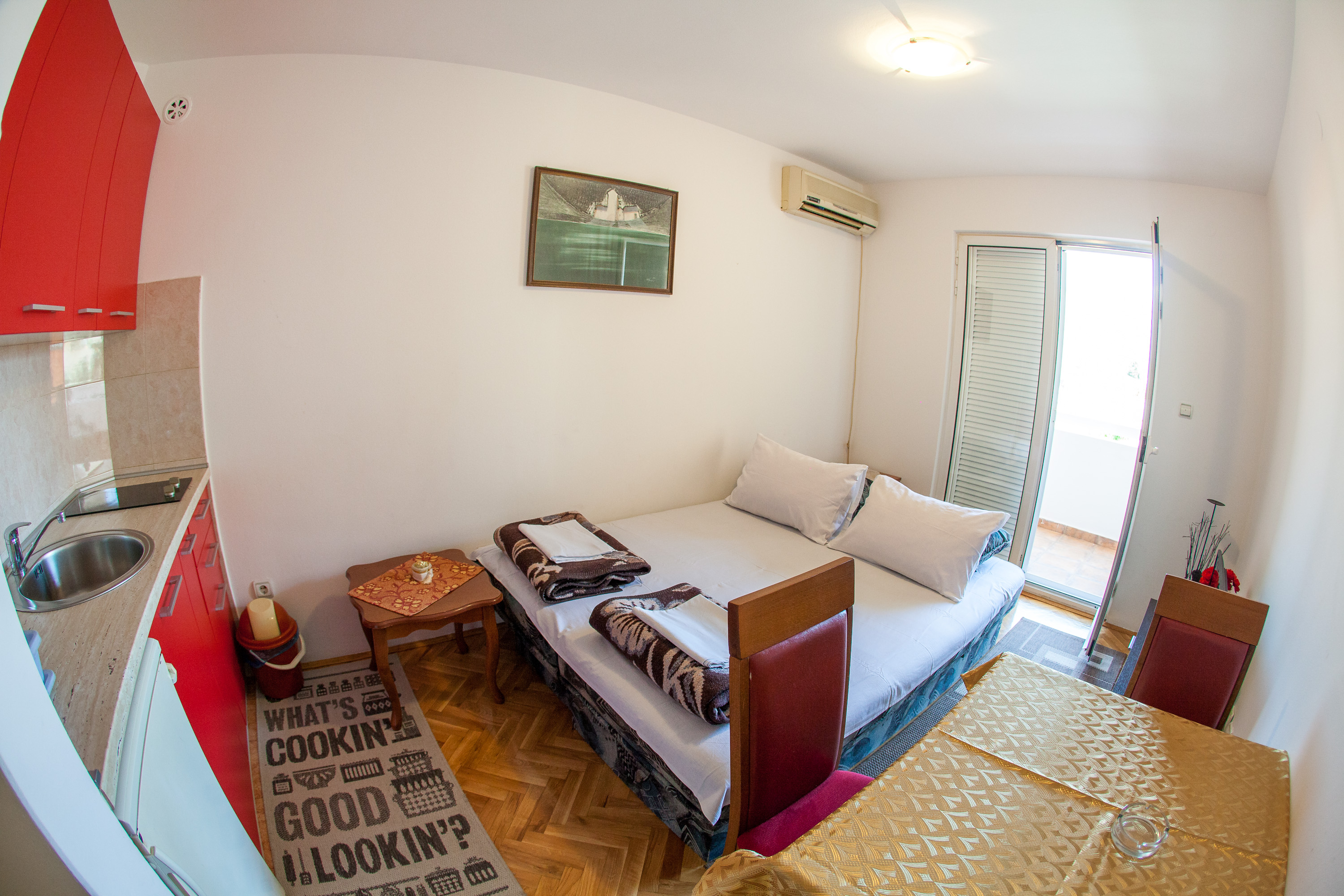 City Apartments Gosposhtina