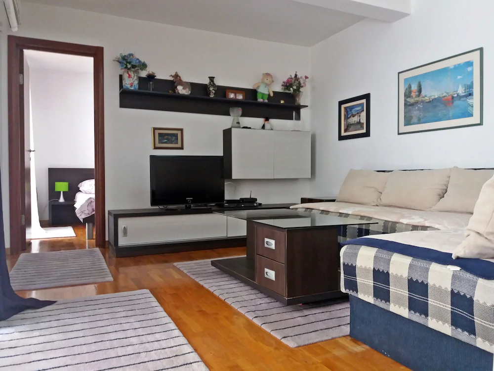 Nataly Apartments