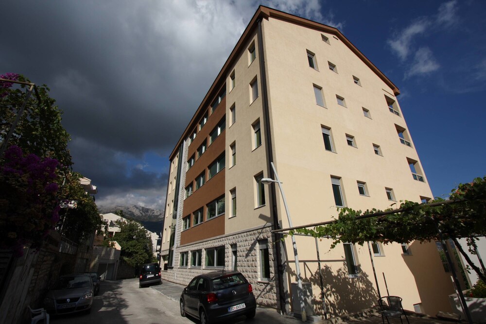 The Old Town Terrace Apartments
