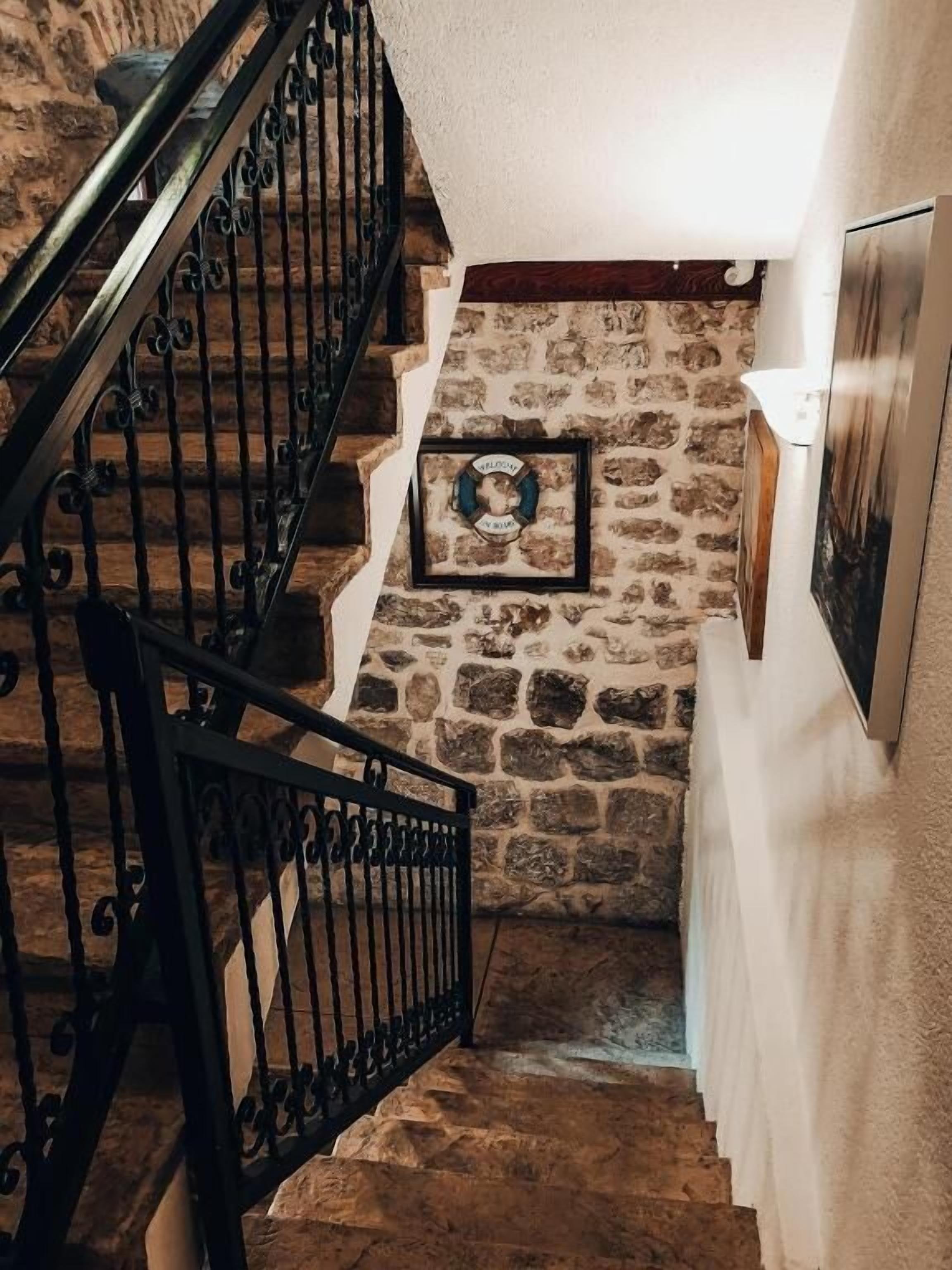 Antika Guesthouse