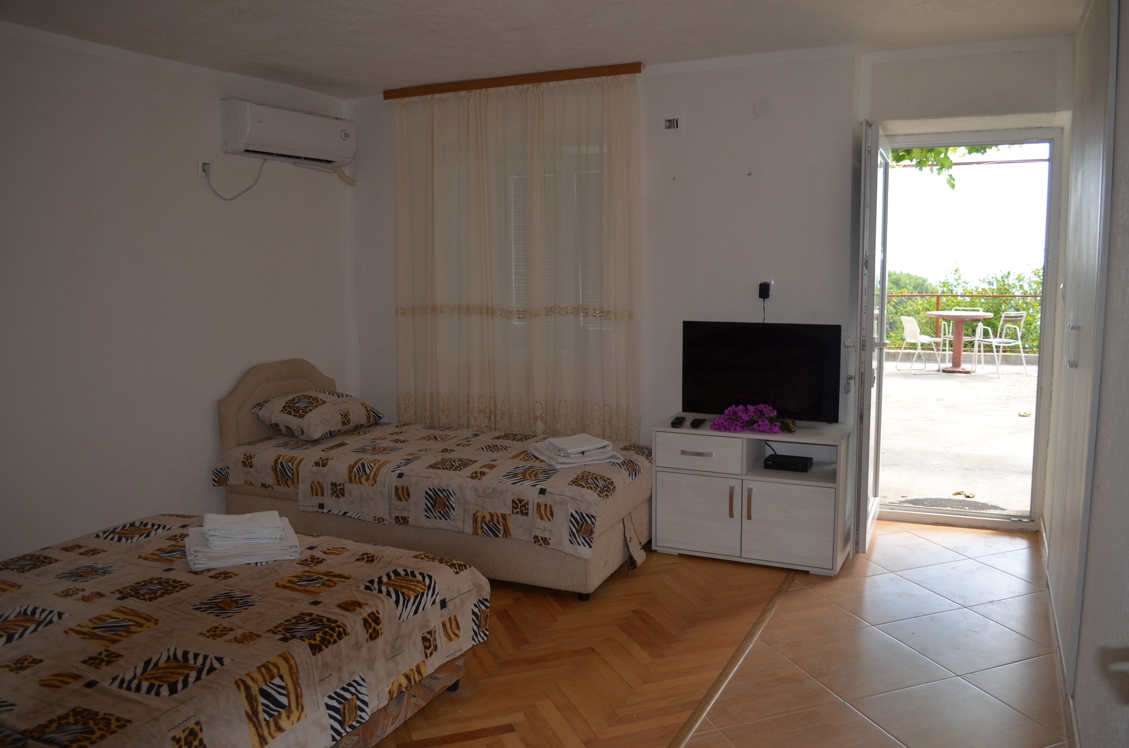 Apartments Djedovic