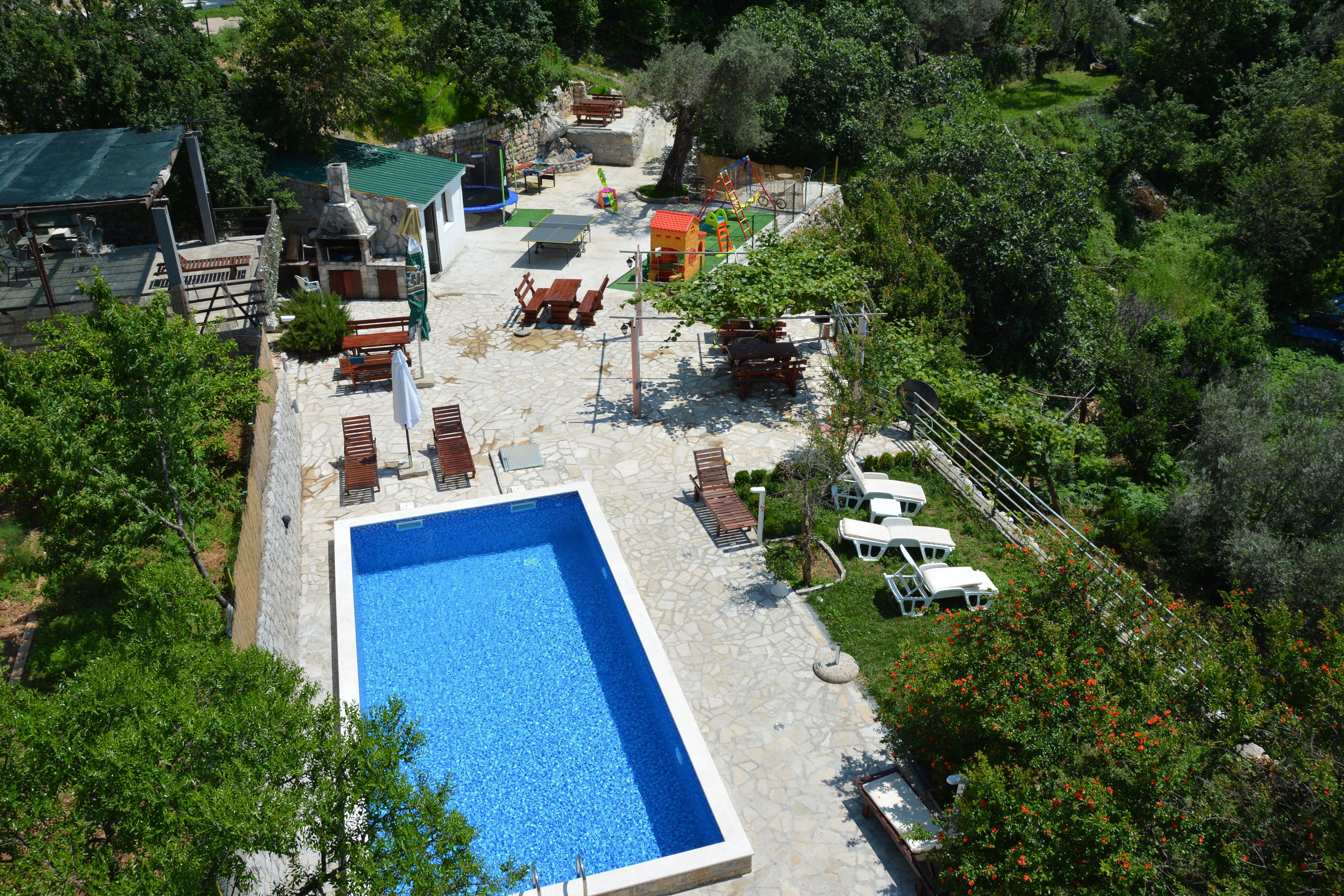 Apartments Djedovic