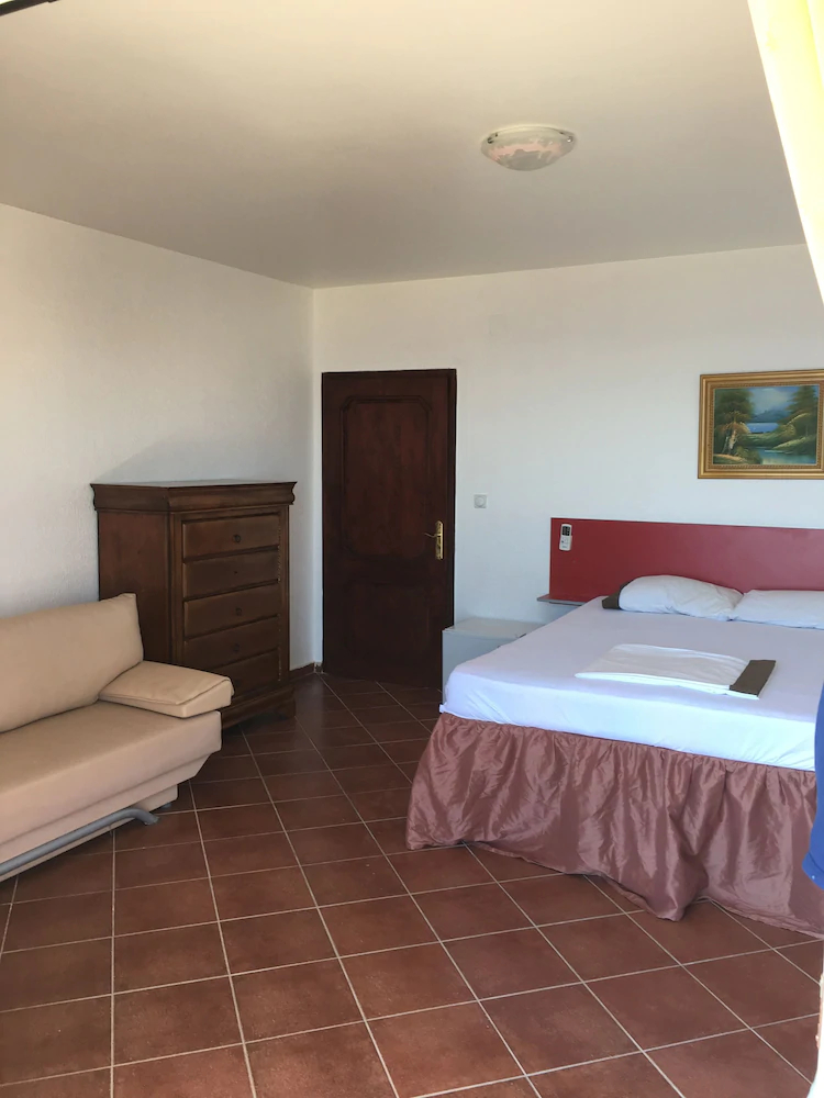 Apartments & Rooms Castello