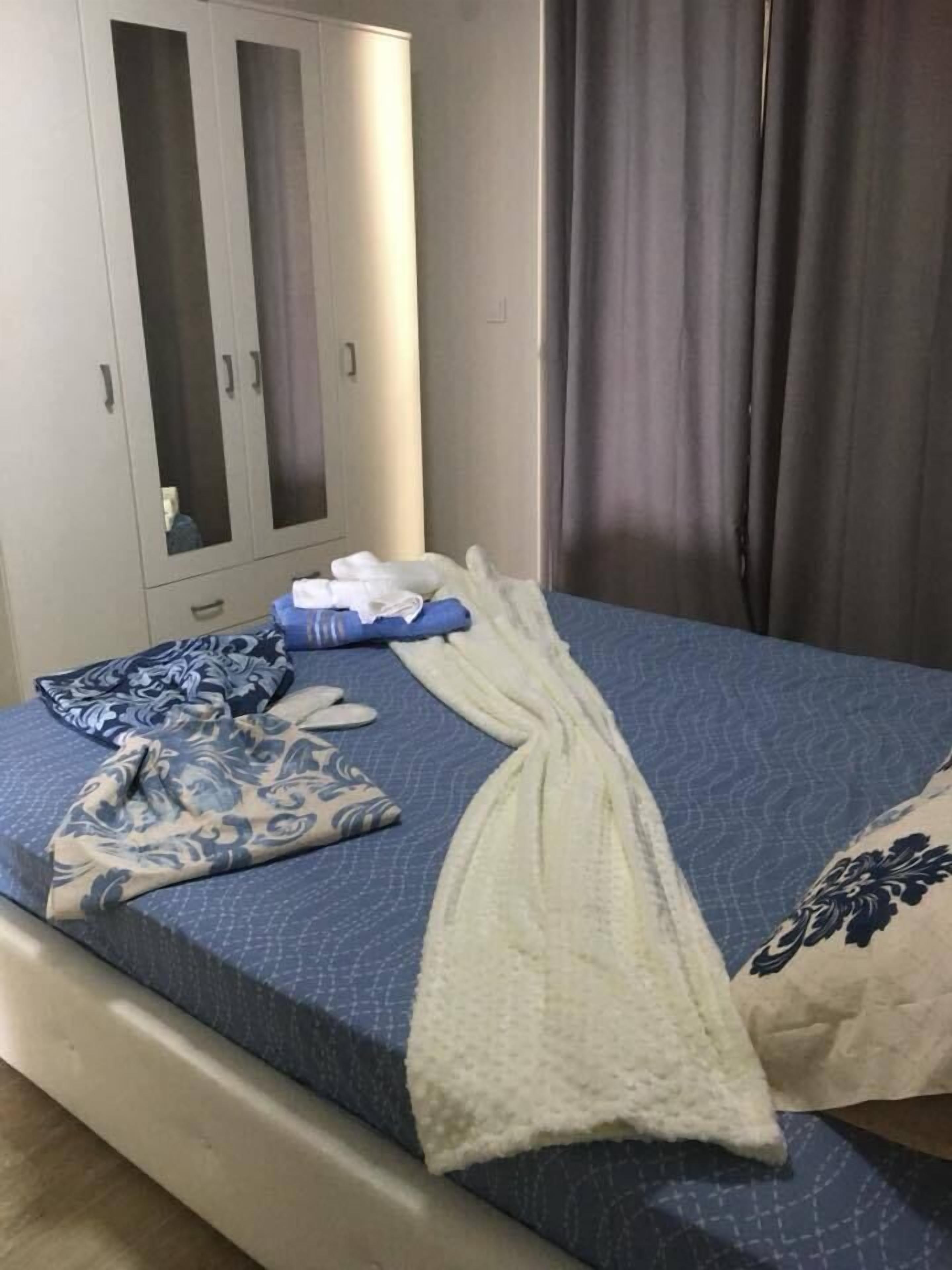 Sea Star Apartments