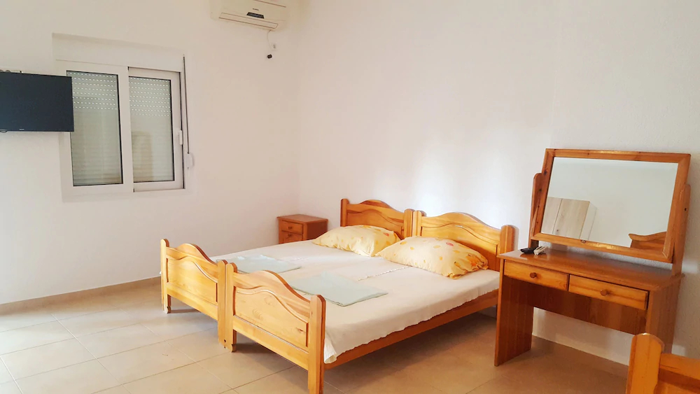 Valeria Apartments & Rooms