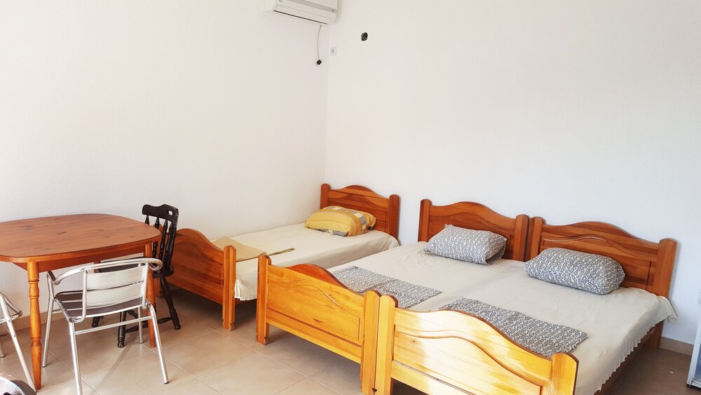 Valeria Apartments & Rooms