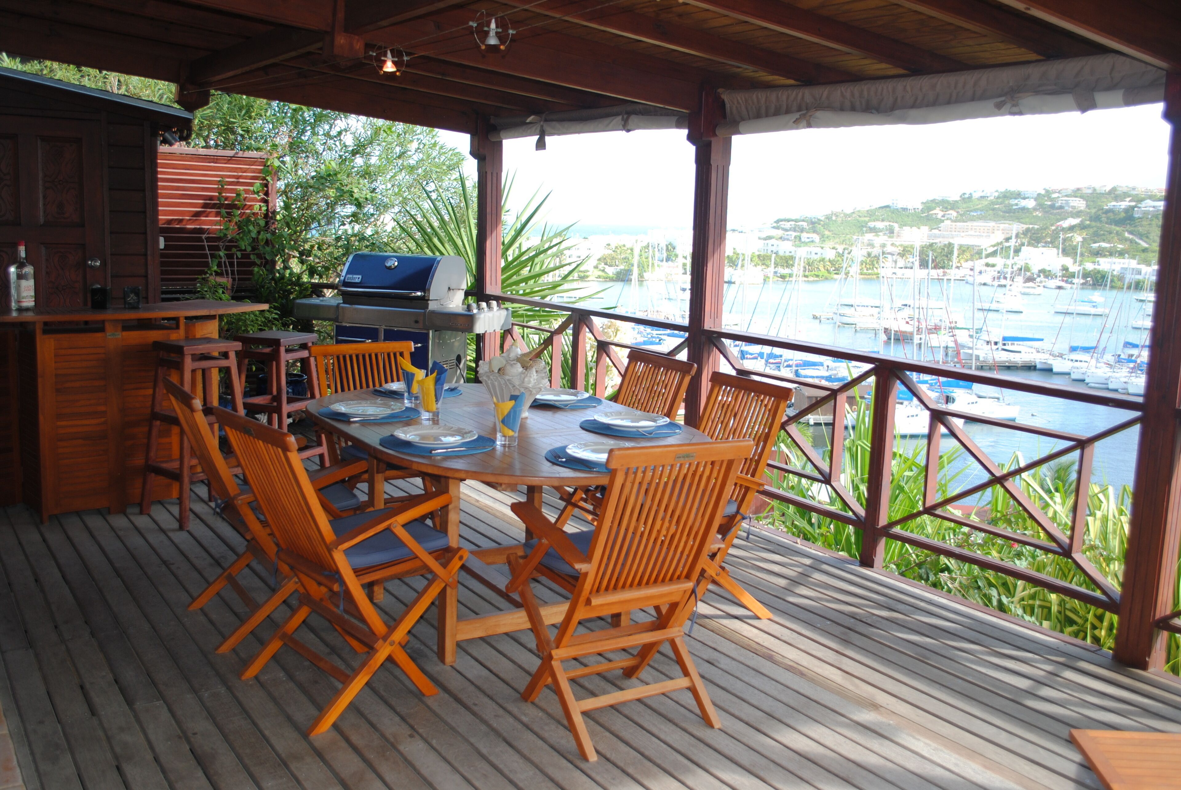Les Balcons D'oyster Pond
