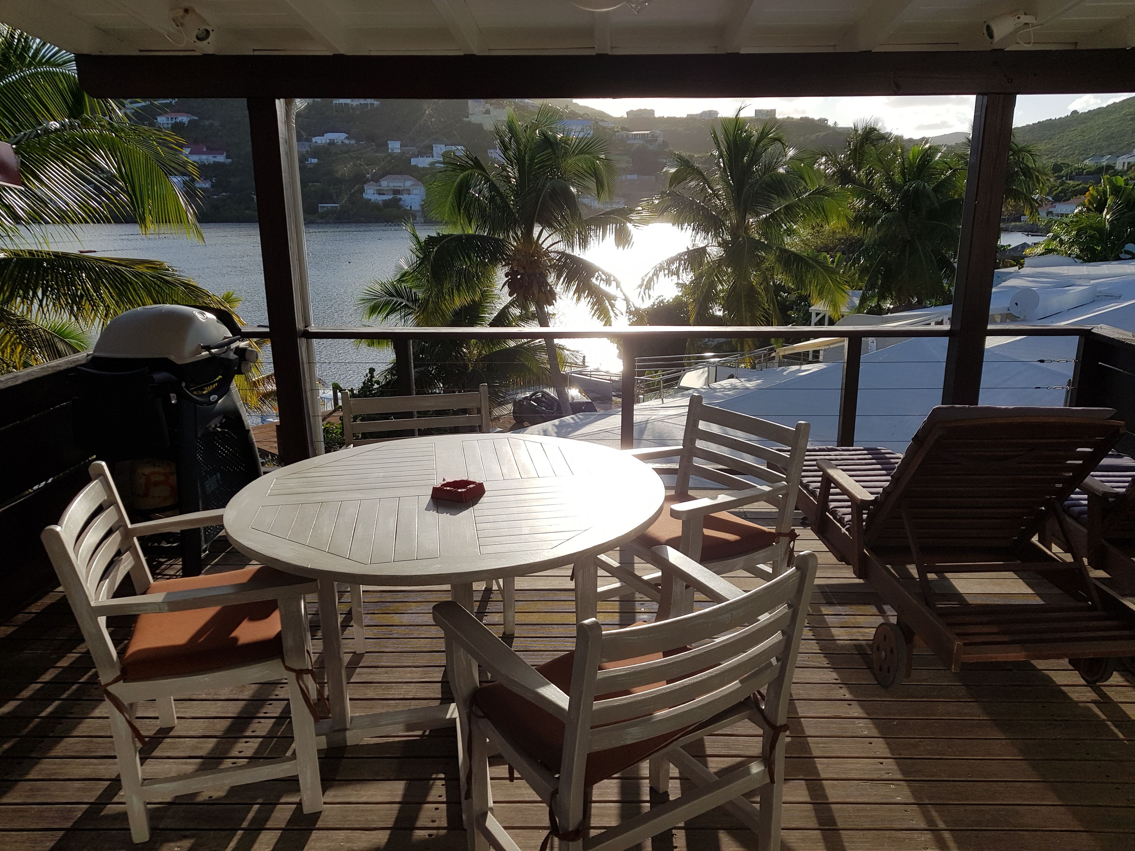 Les Balcons D'oyster Pond