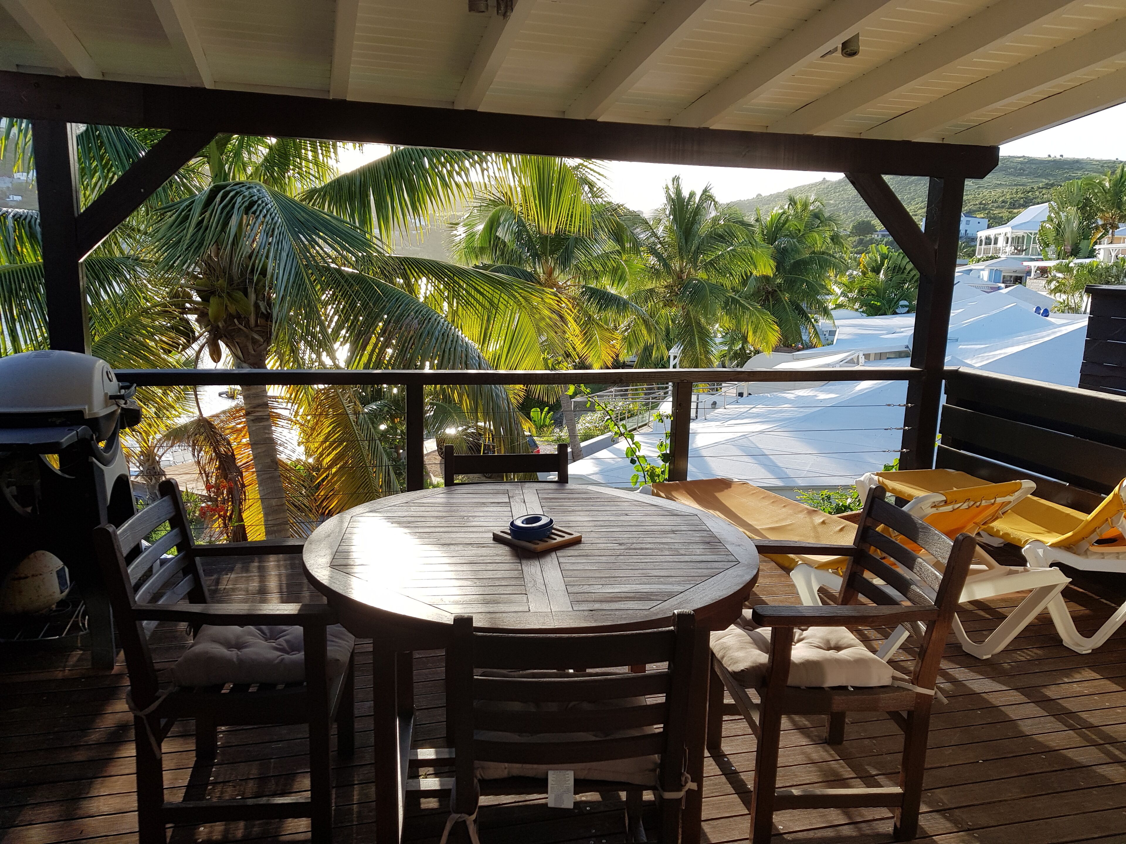 Les Balcons D'oyster Pond