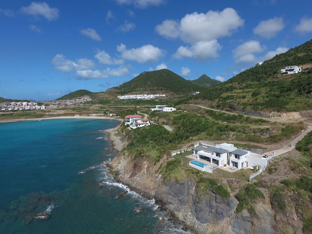 Villa Aqua by Island Properties Online