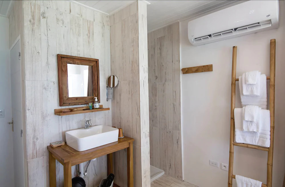 Villa Mary's Beach Cottage