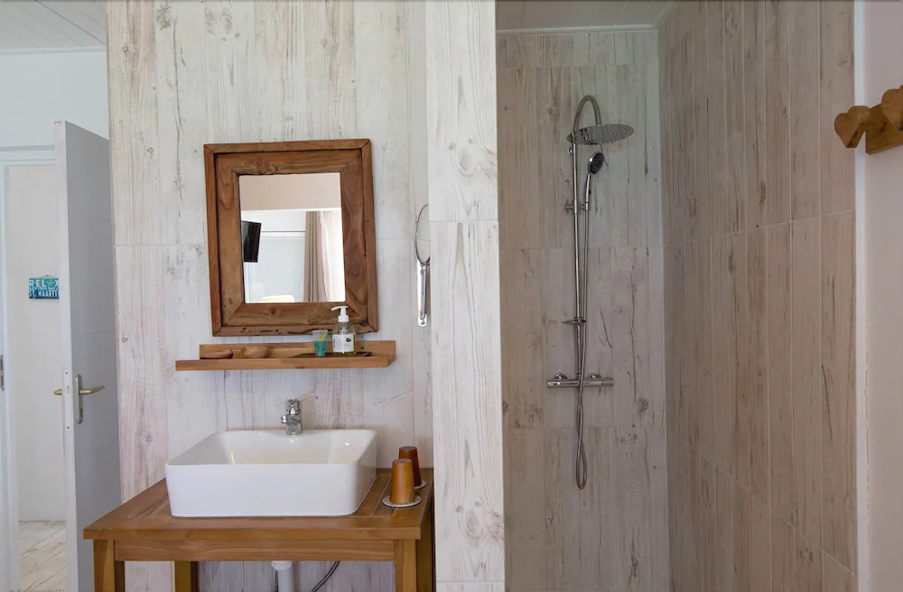 Villa Mary's Beach Cottage