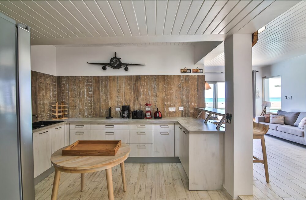 Villa Mary's Beach Cottage