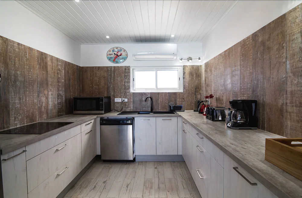 Villa Mary's Beach Cottage