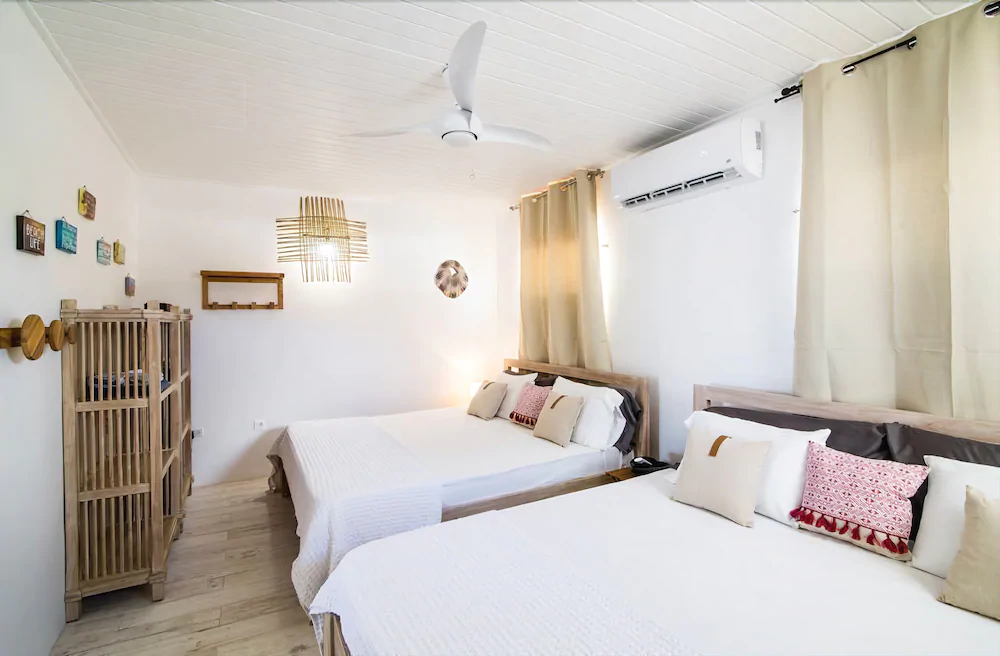 Villa Mary's Beach Cottage