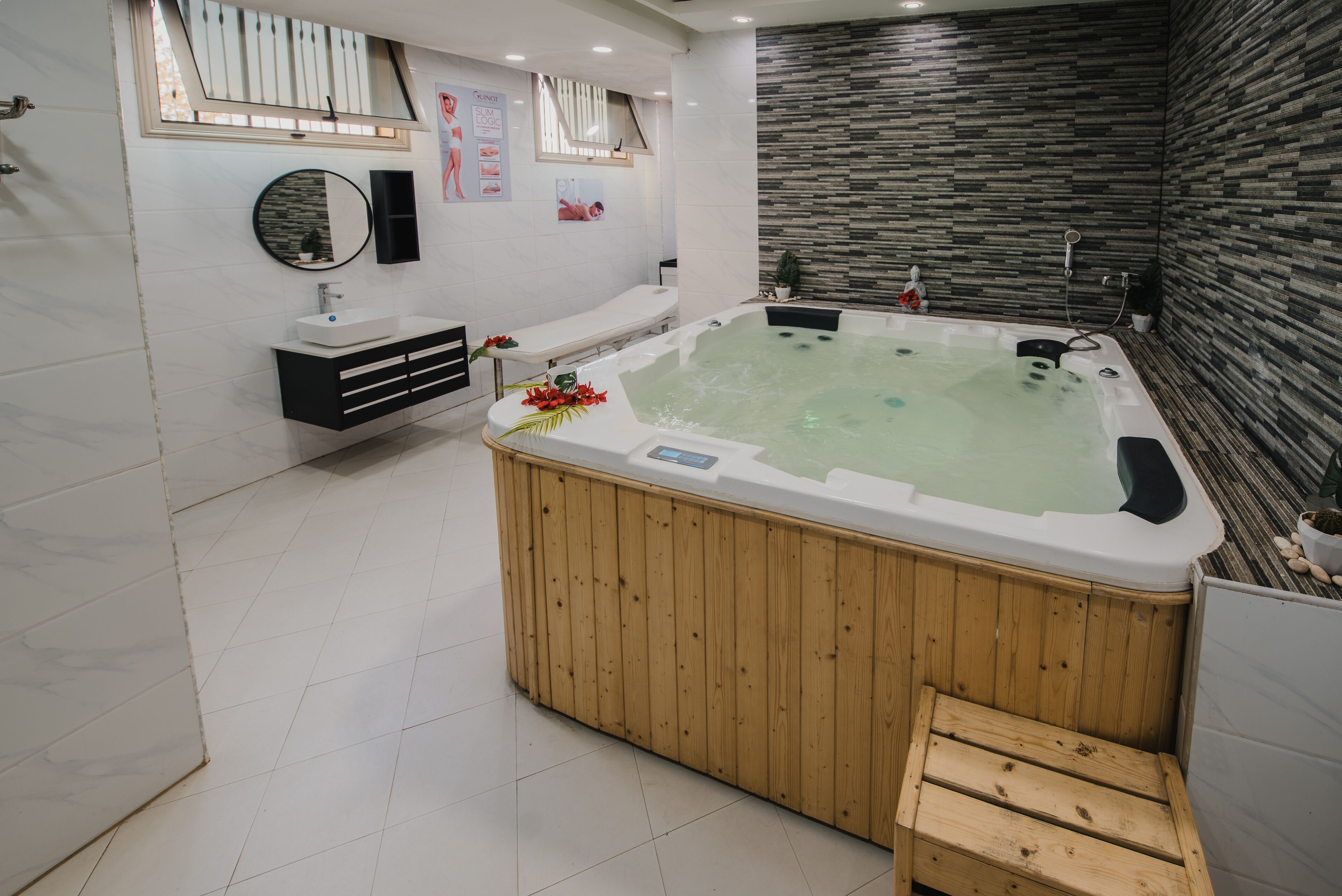 Atmosphere Hotel & Spa