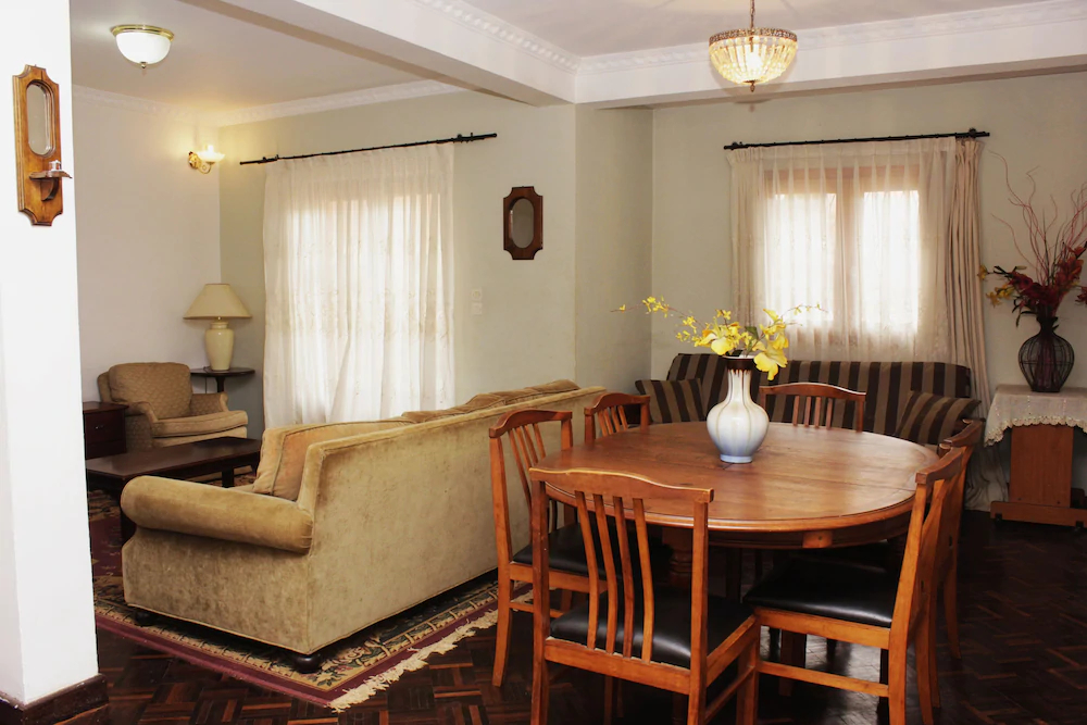 Manaona Guest House