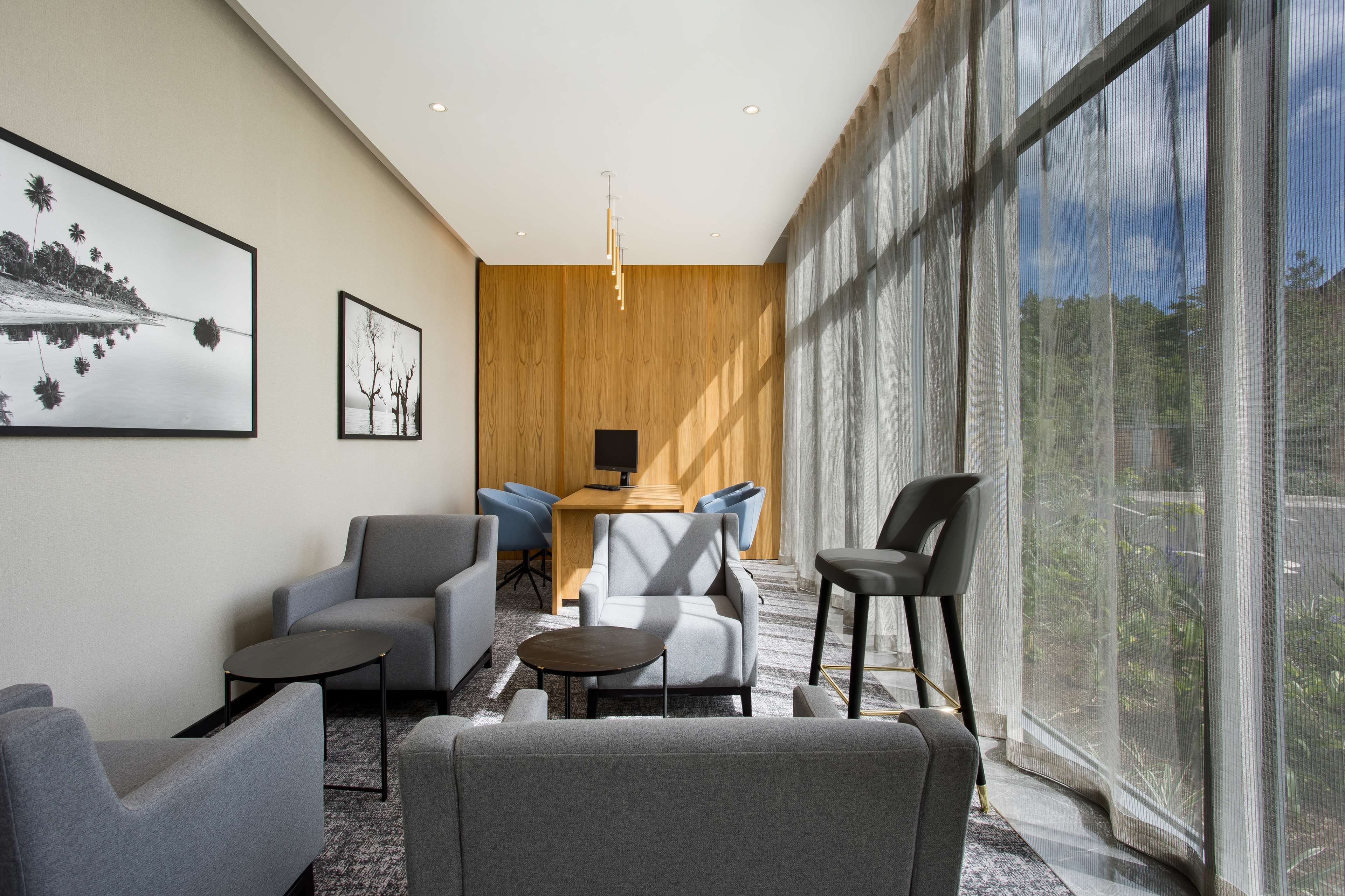 Radisson Blu Hotel, Antananarivo Waterfront