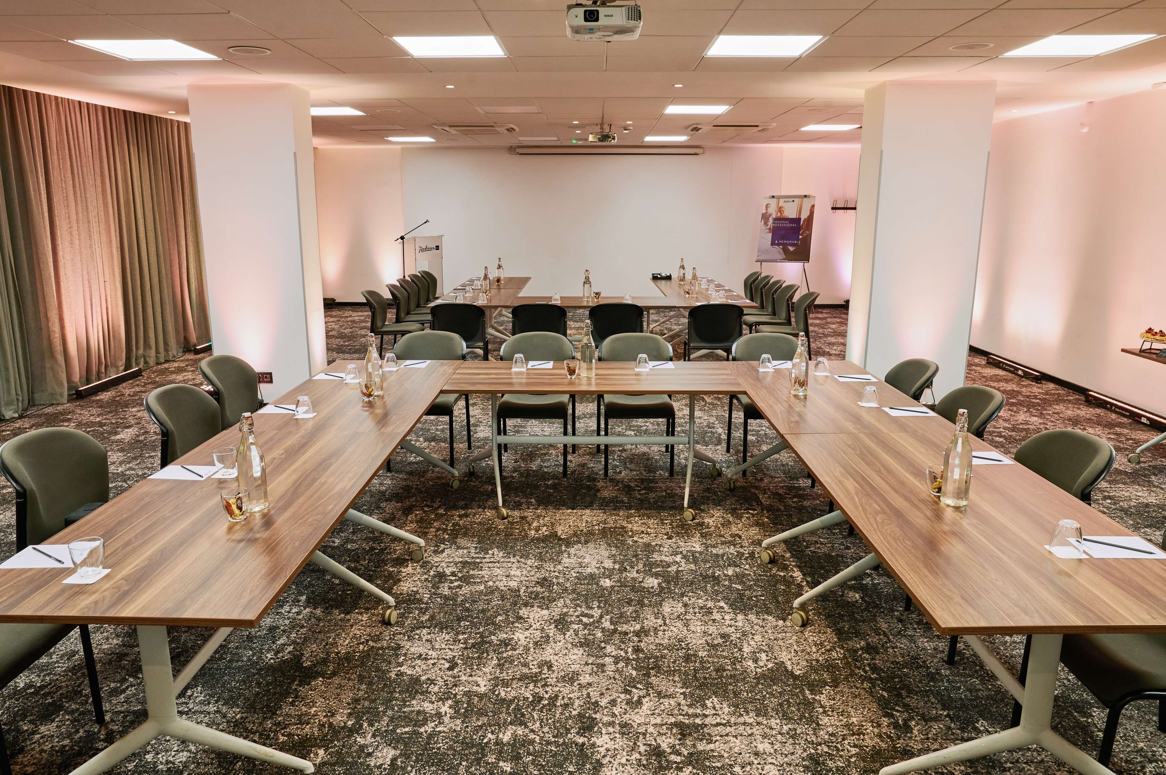 Radisson Blu Hotel, Antananarivo Waterfront