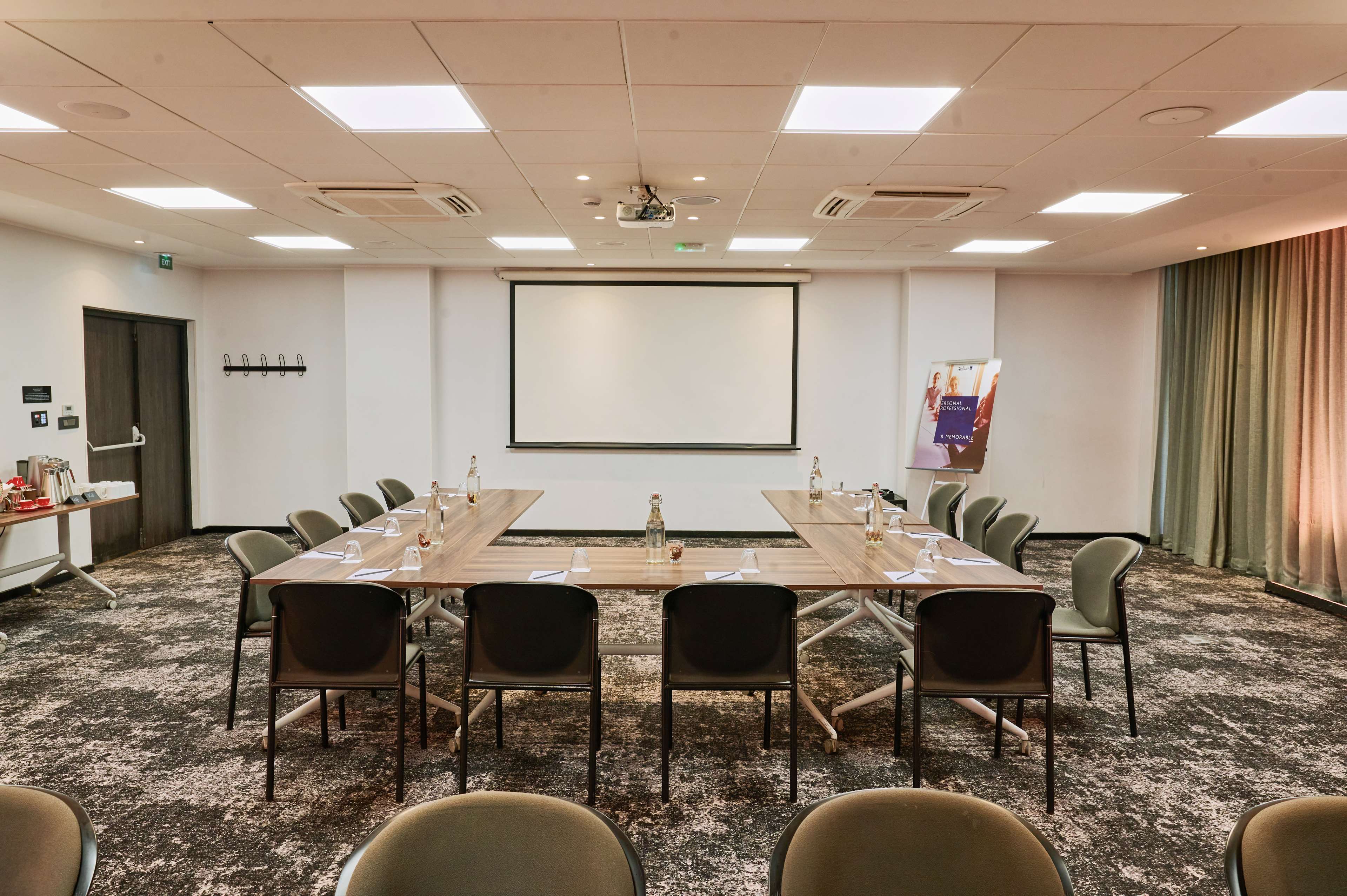 Radisson Blu Hotel, Antananarivo Waterfront